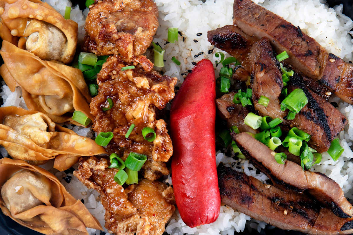 Zippys Kapahulu Delivery Menu | Order Online | 601 Kapahulu Ave