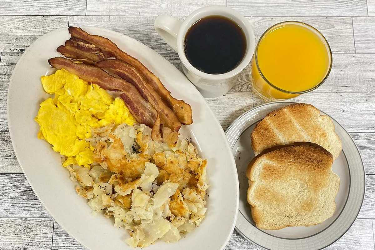 Las Maria's Breakfast Club Delivery Menu | Order Online | 5501