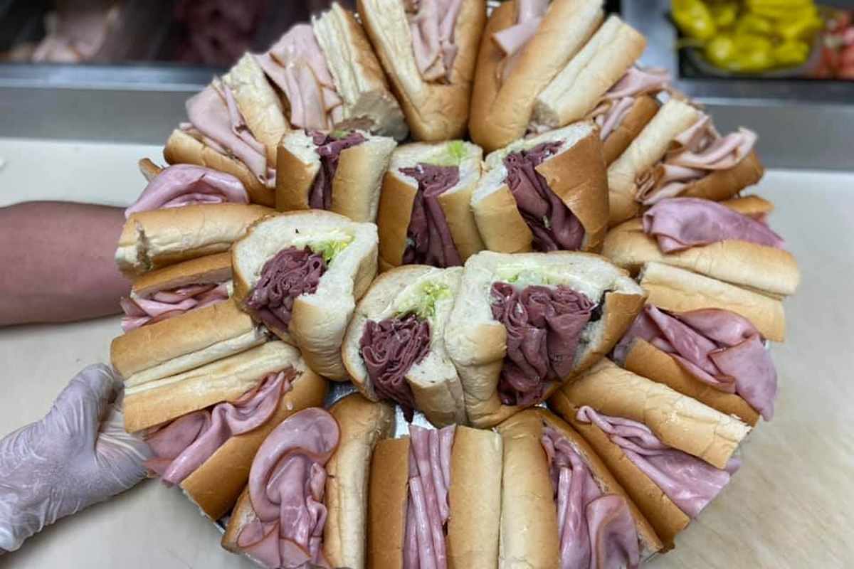 Tummy Stuffer - Riverside, CA Restaurant | Menu + Delivery | Seamless