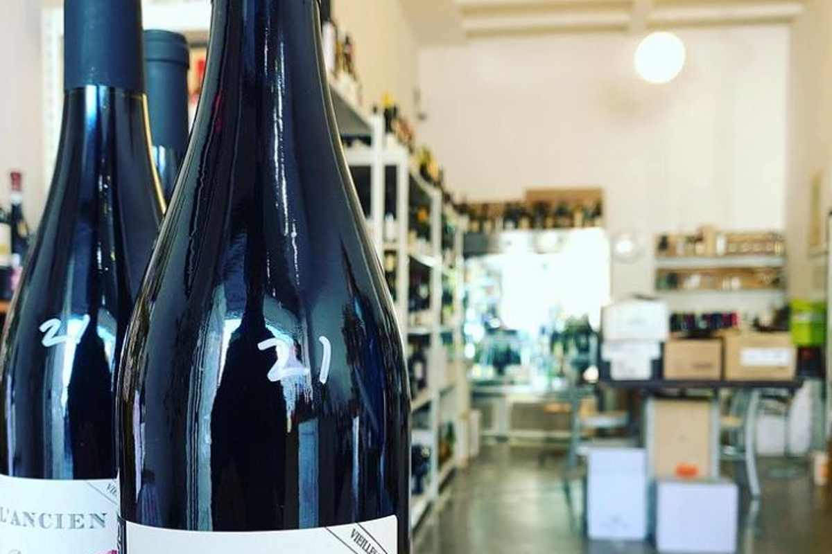 Ten years of containing small hive beetles in Southern Italy, image size:1200x800