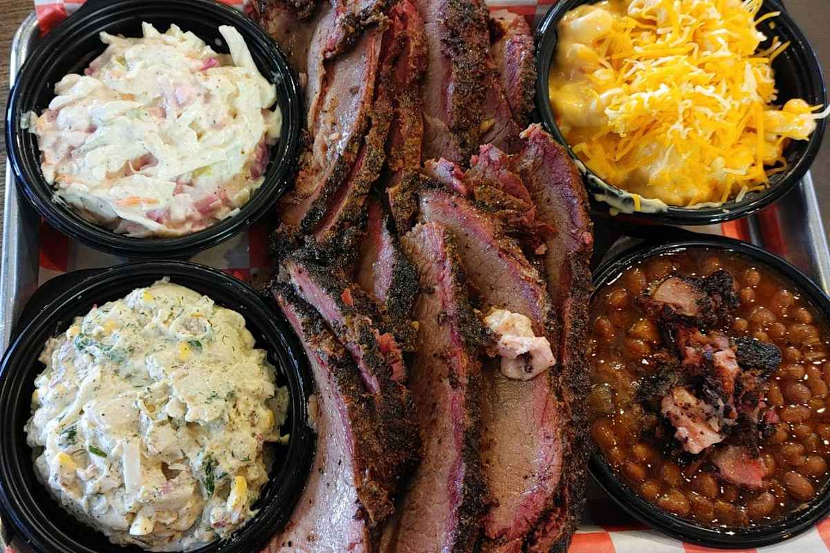 Firewater BBQ & Brew- Crest Hill smoked barbecue plate in Crest Hill
