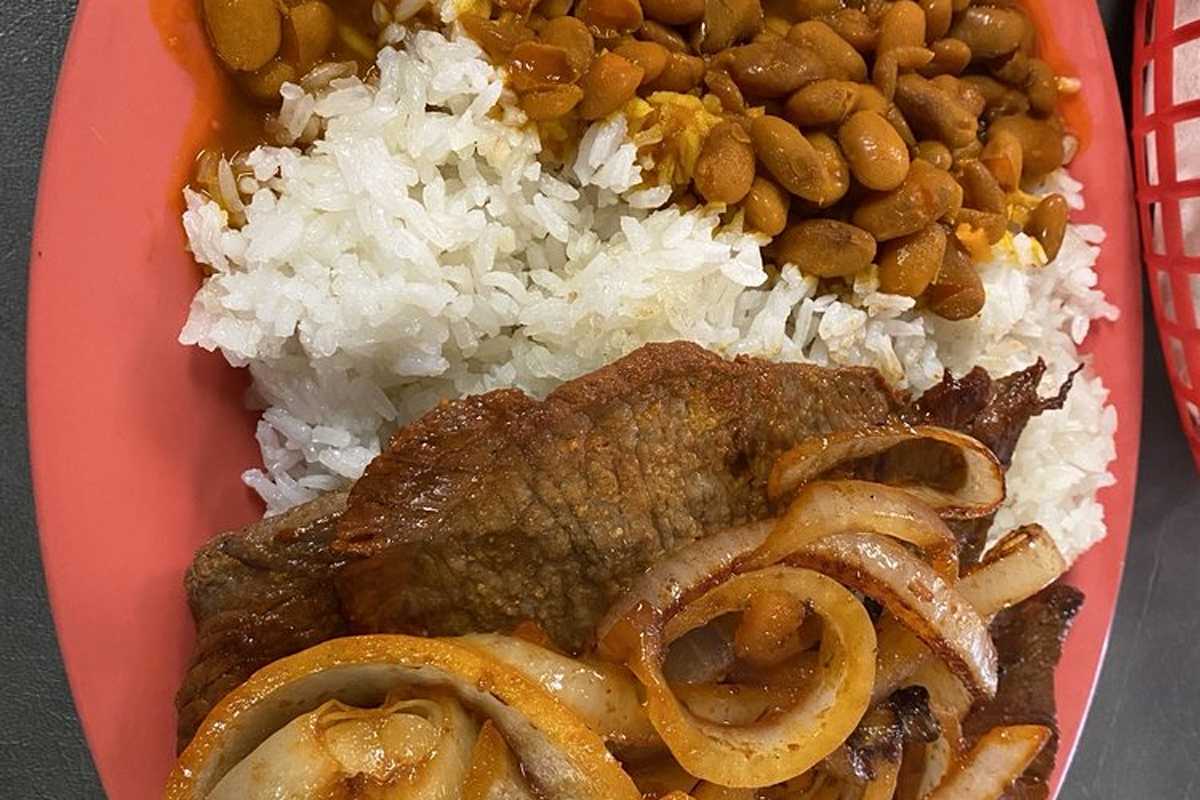 Que Rico Chicago Las Delicias de Puerto Rico - Chicago, IL Restaurant | Menu + Delivery ...