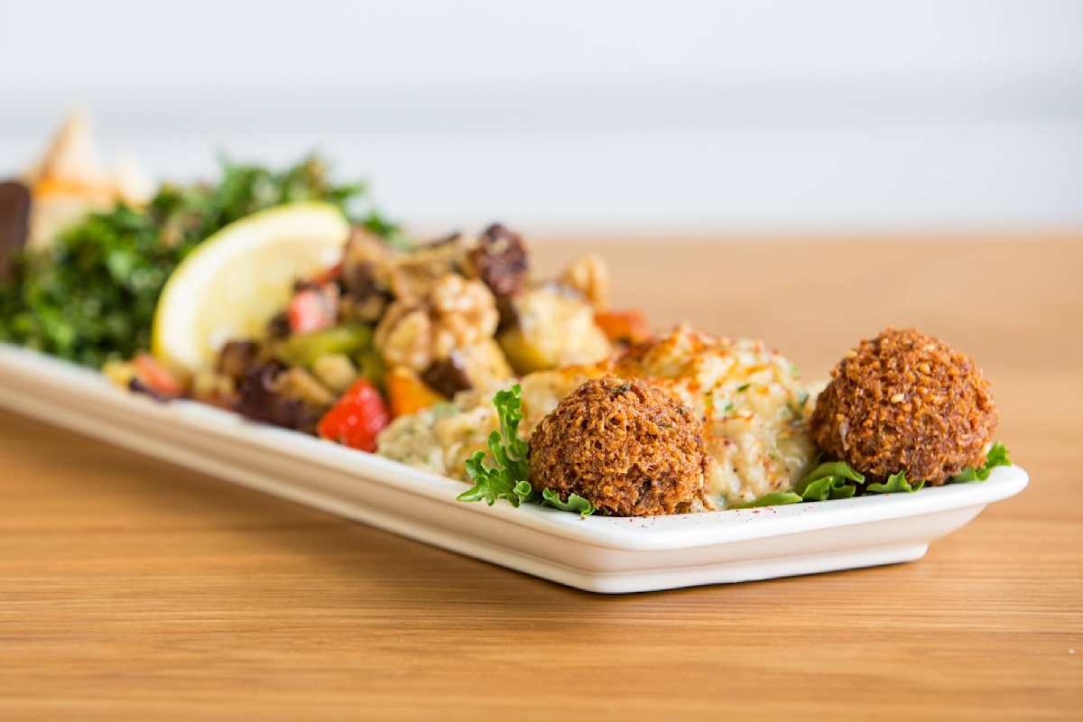 Zaytoon Mediterranean Restaurant - Albany, CA Restaurant | Menu + Delivery  | Seamless