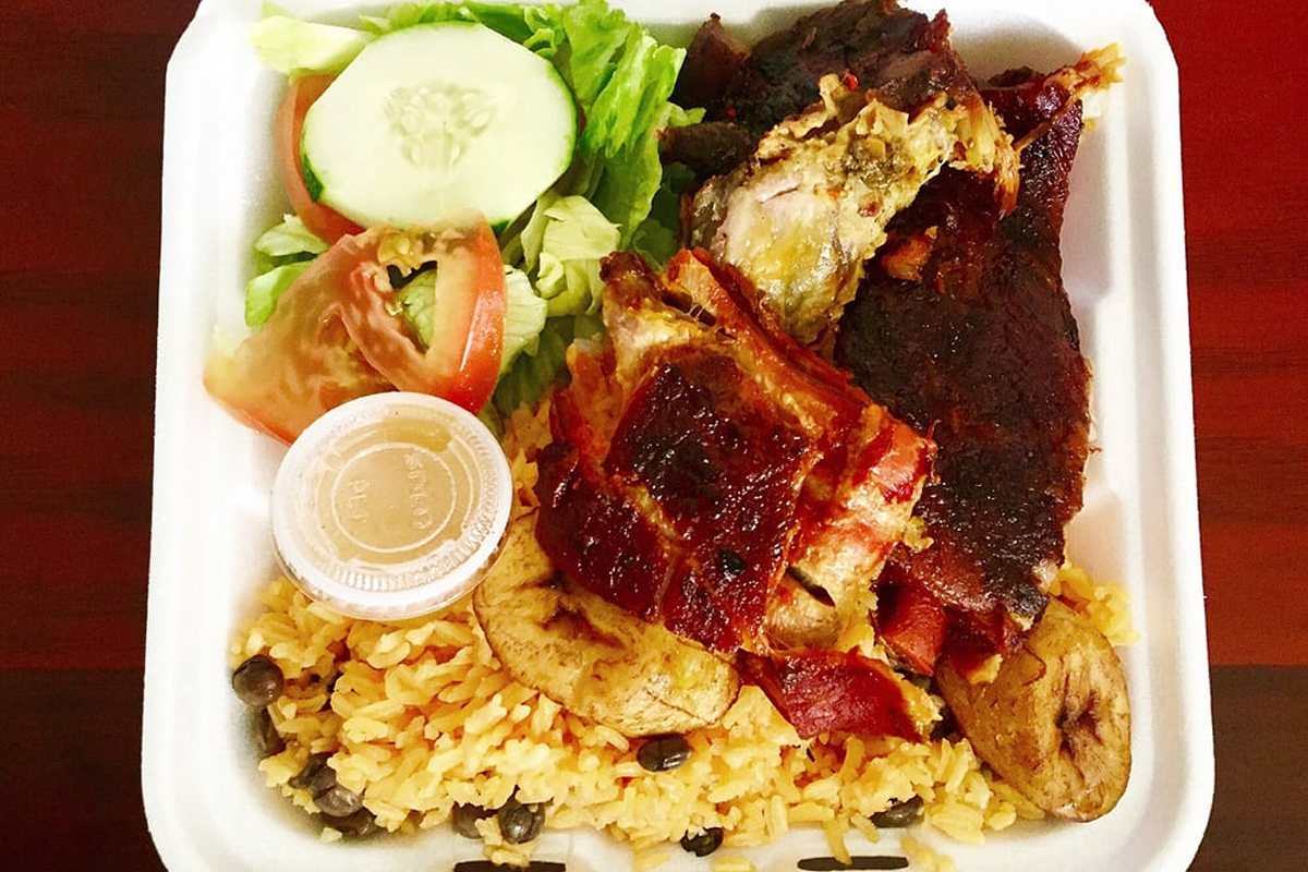 DOMINICAN RESTAURANT 5 Delivery Menu | Order Online | 1882 Deer Park ...