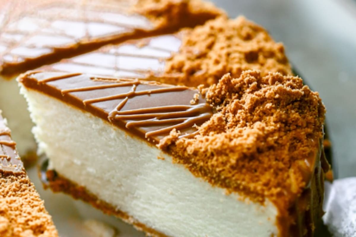 Delah Coffee Delivery Menu | Order Online | 1336 Illinois Route 59 ...