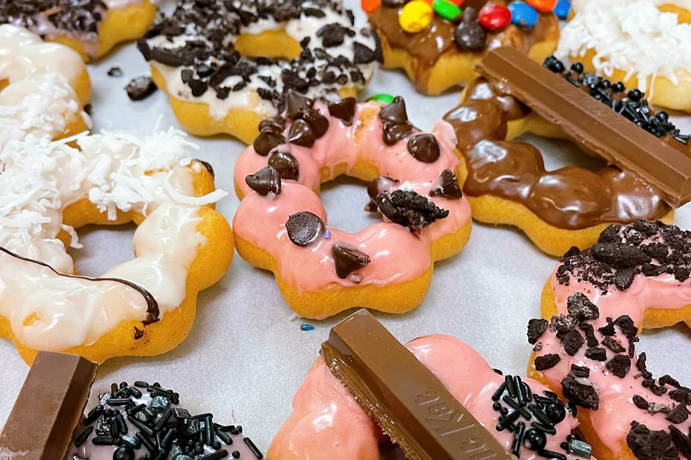 The Donut Shop Delivery Menu Order Online 8651 Blvd Elk Grove Grubhub