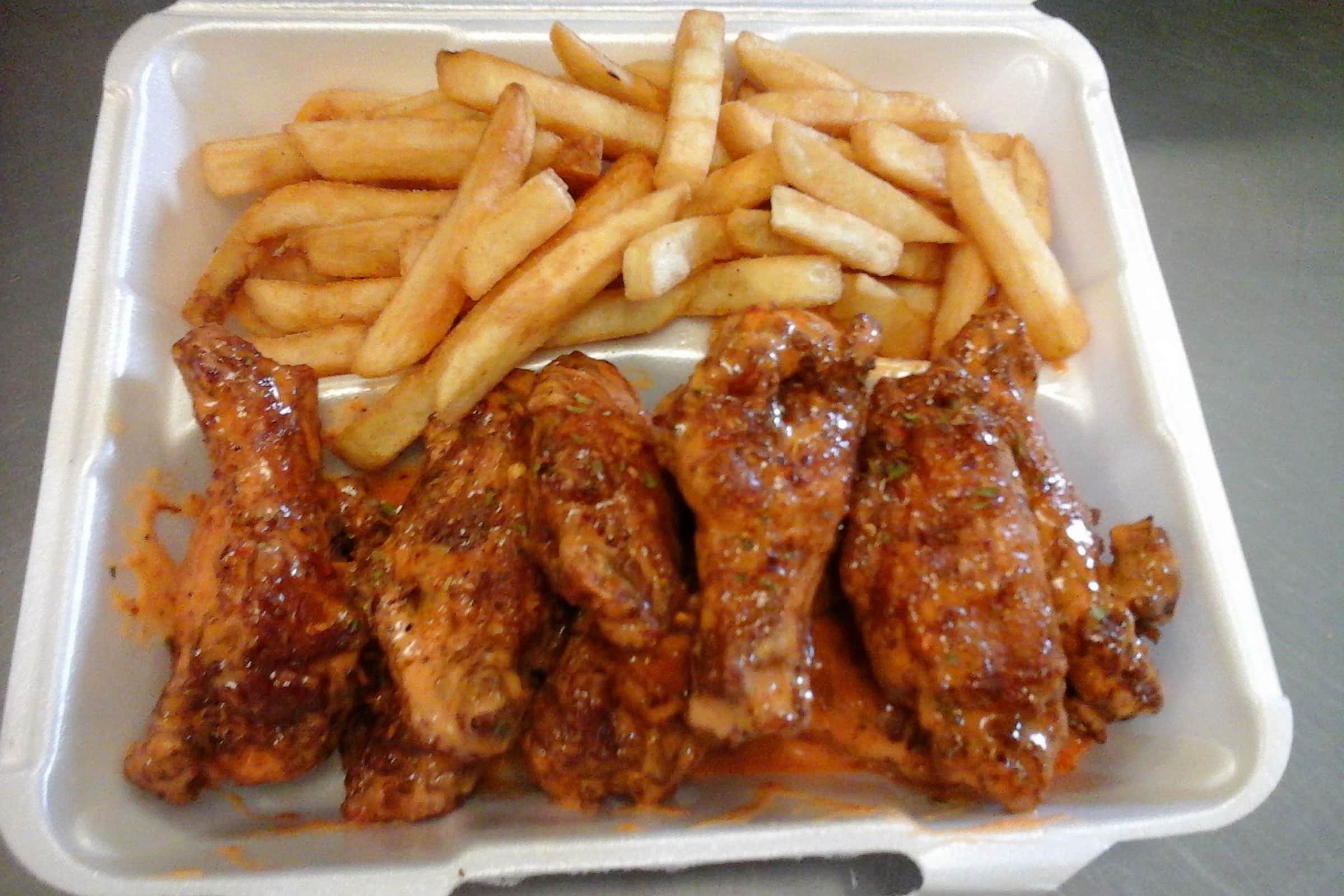 Wings R King Delivery Menu Order Online 5429 Beacon Dr. Irondale