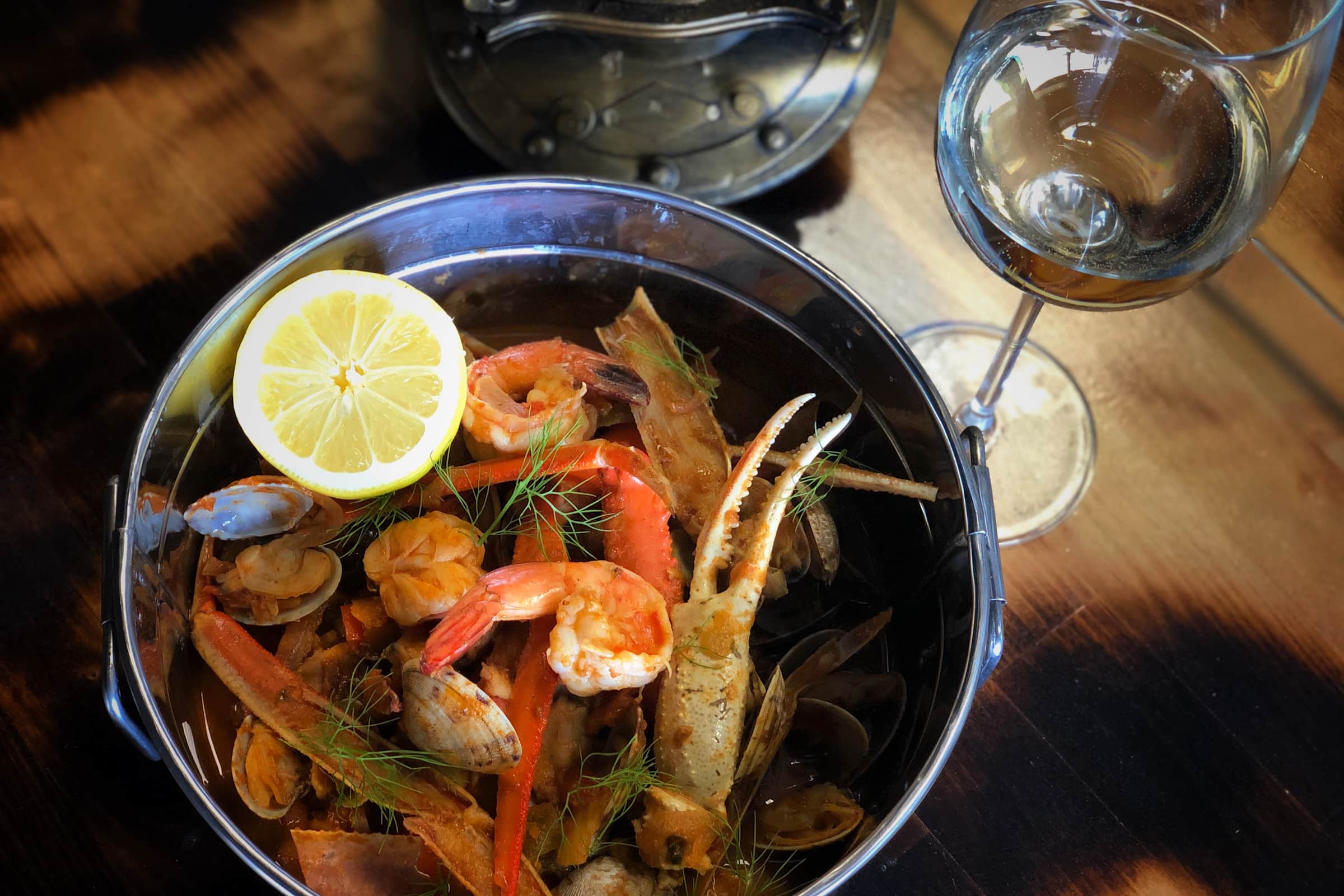 The Legends Oyster Bar And Grill Delivery Menu Order Online 3220 S