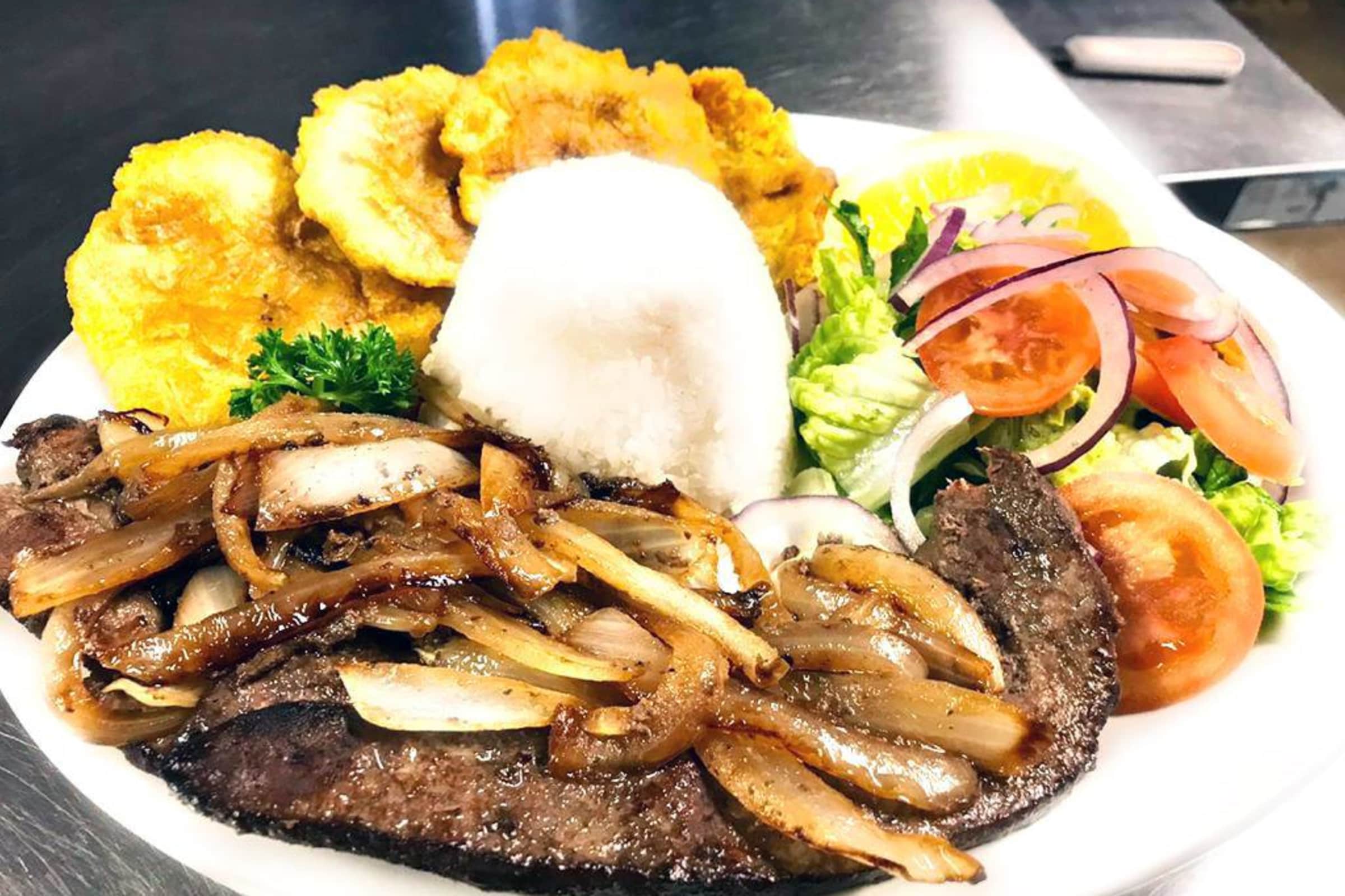 Que Rico Colombian Bakery & Restaurant - Queens, NY Restaurant | Menu