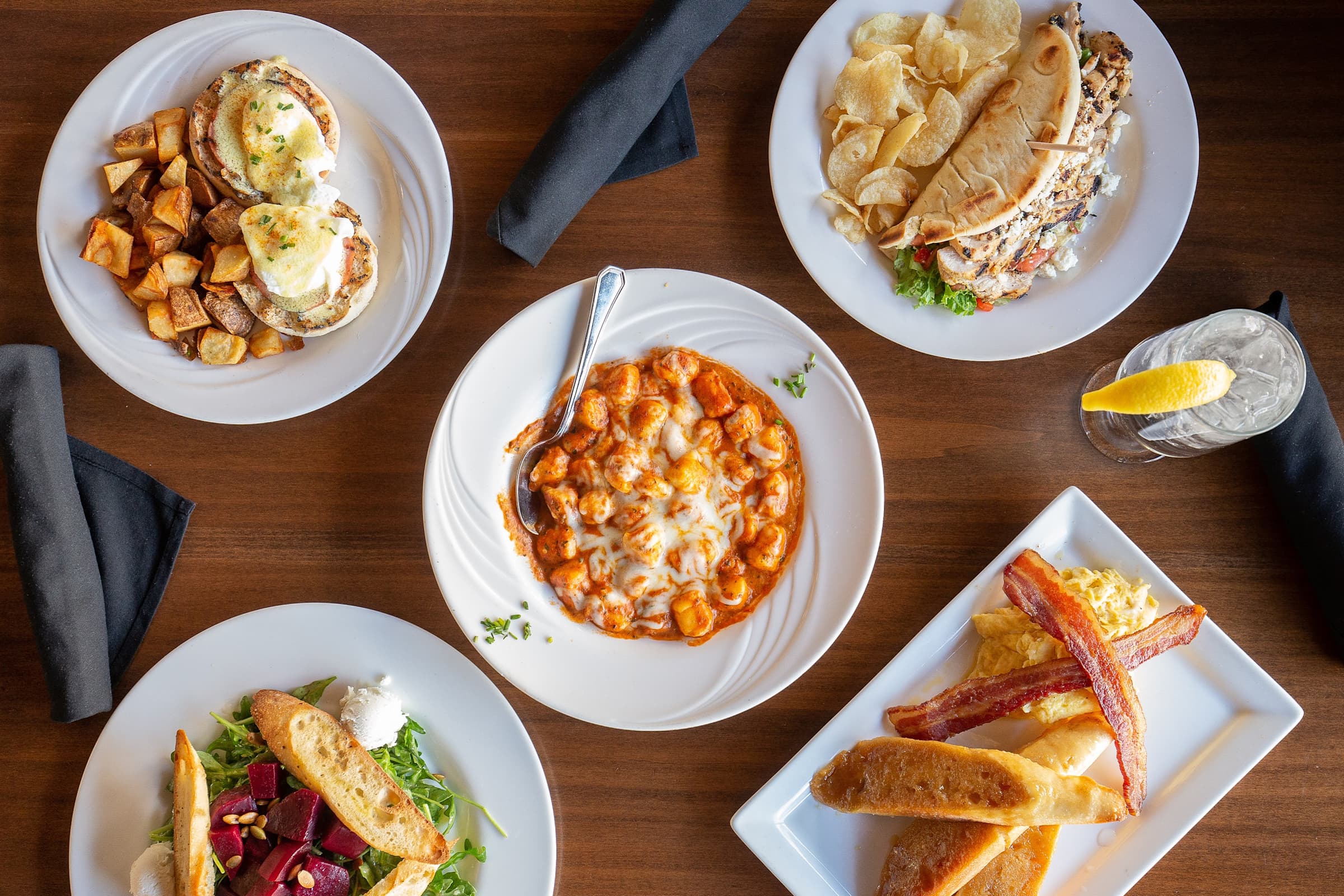 Classic Cup Cafe Delivery Menu Order Online 301 W 47th St Kansas