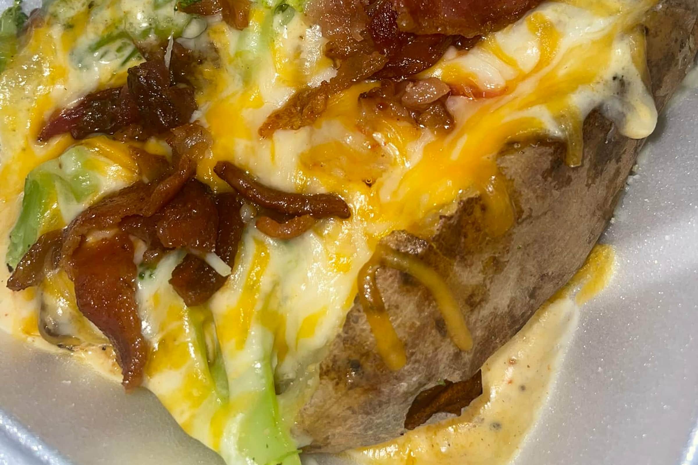 The Potato Bar Food Truck Delivery Menu Order Online 32501 Van Dyke