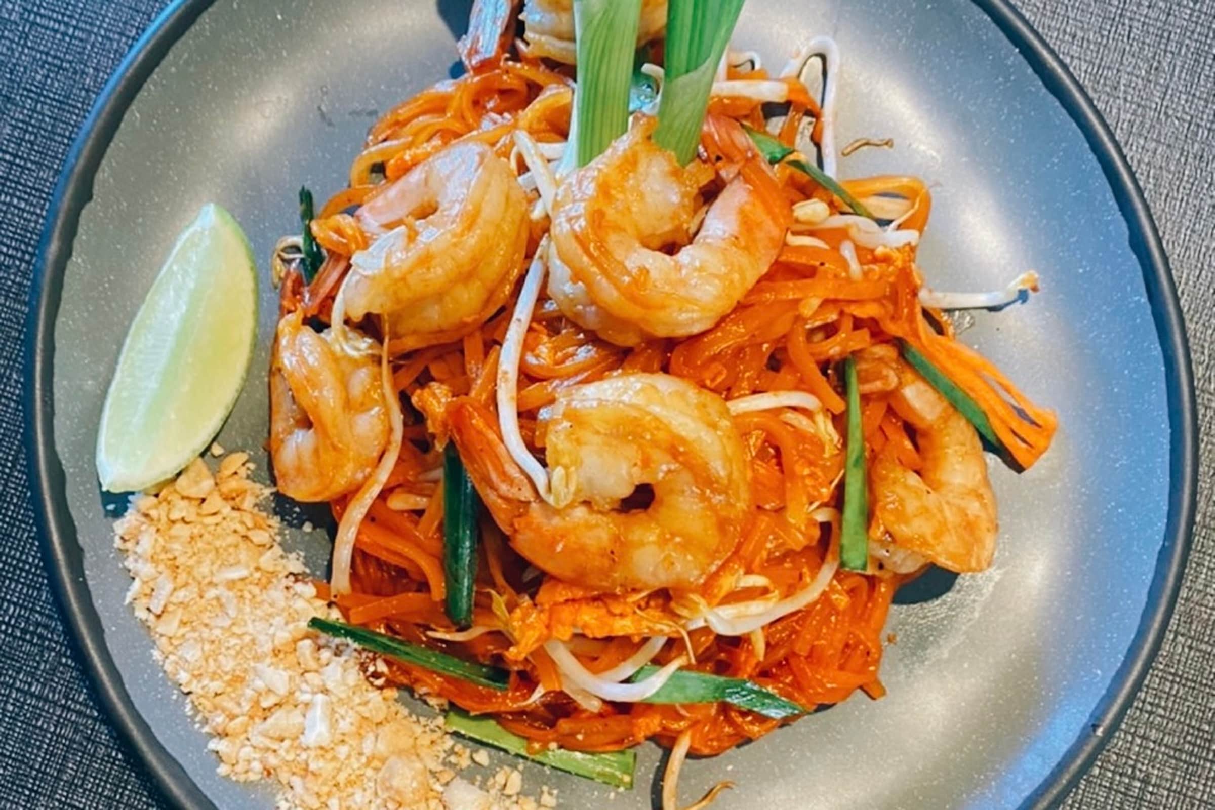 Ekamai Thai Sugarhouse Delivery Menu Order Online 1405 E 2100 S