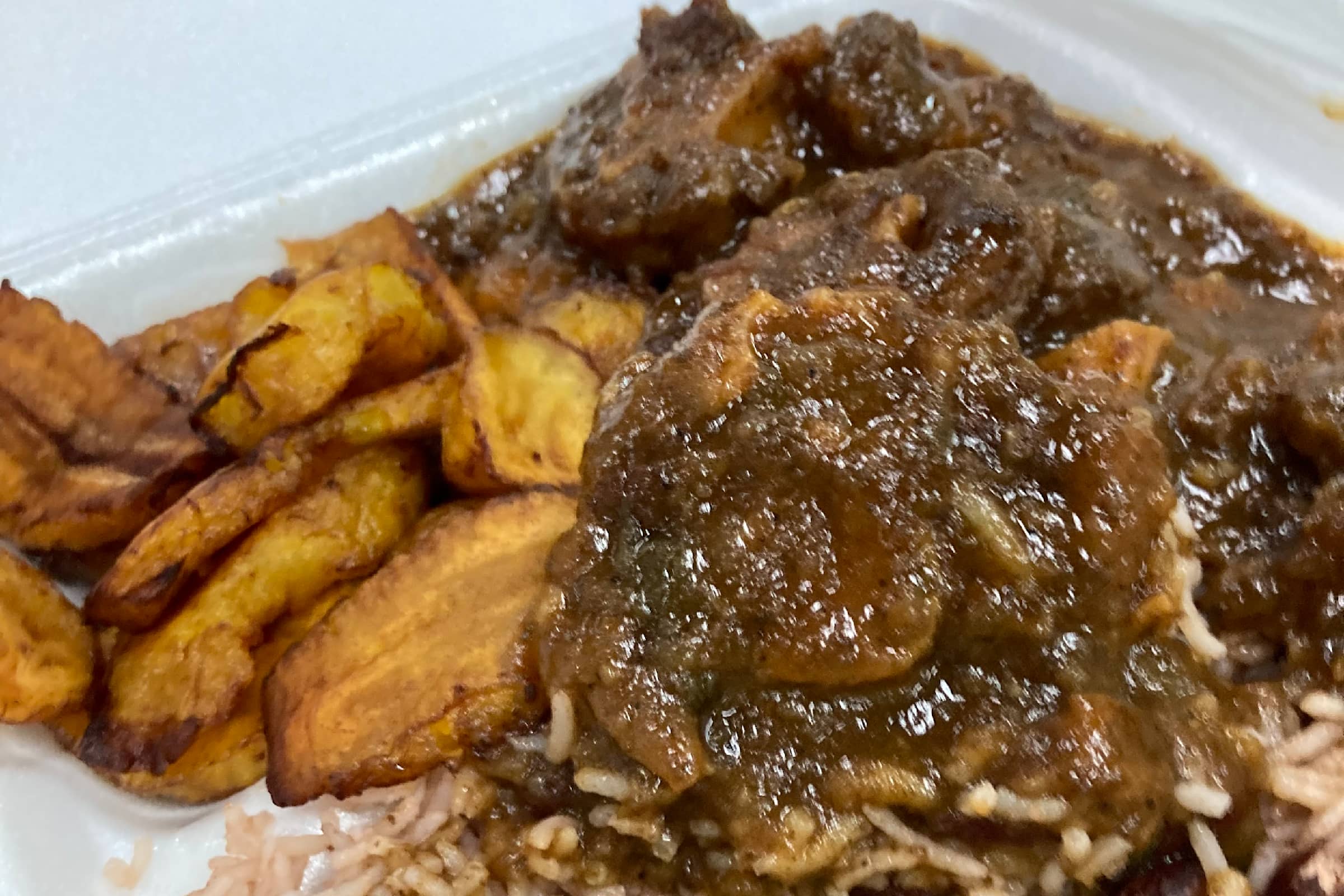 Mi Yaad Delivery Menu Order Online 2750 S Hamilton Rd Columbus