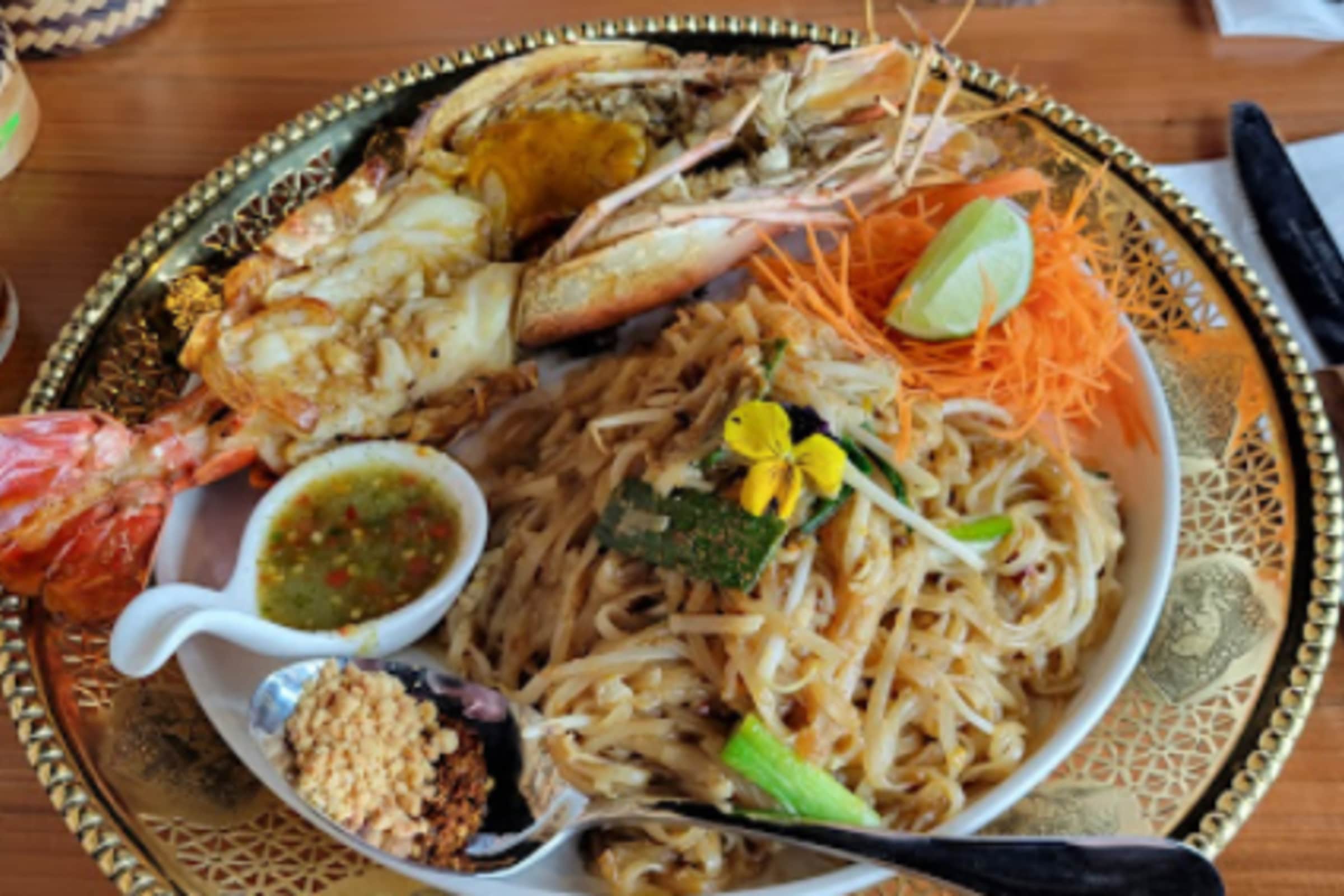 BoRan Royal Thai Cuisine WA Restaurant Menu + Delivery
