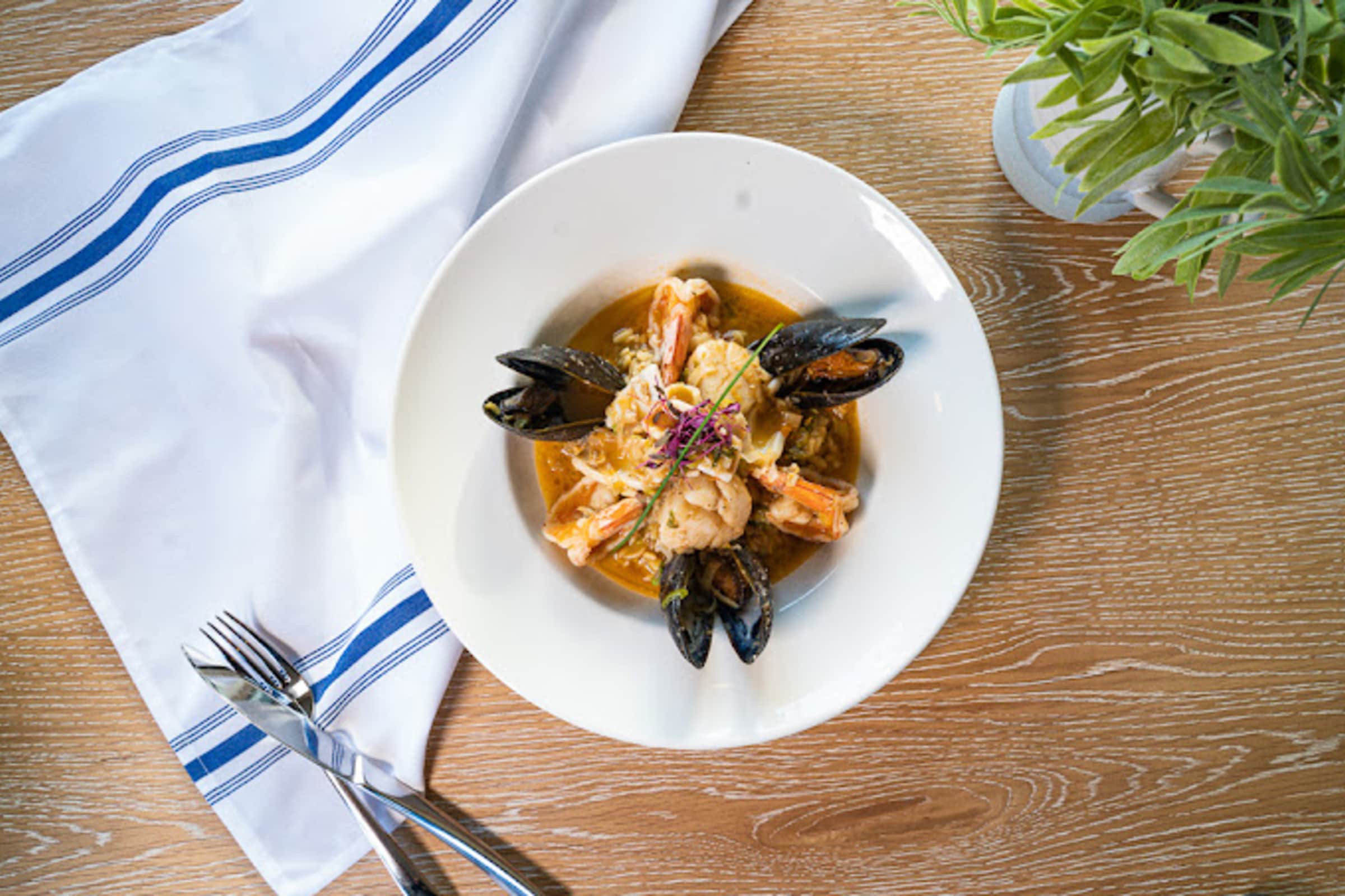 Plori Restaurant Carle Place, NY Restaurant Menu + Delivery Seamless