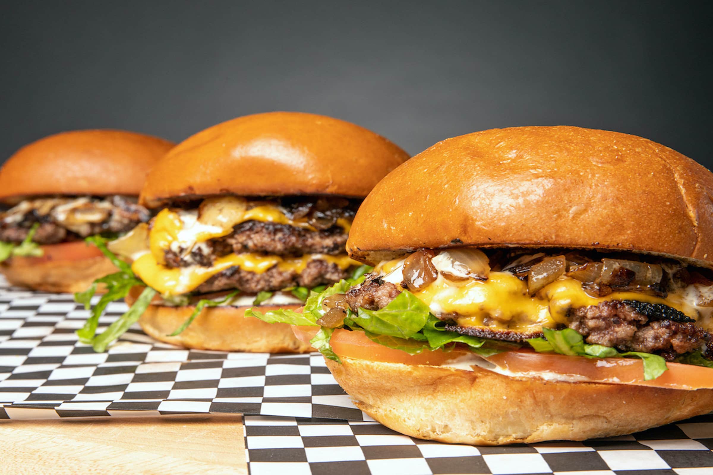 best burgers in greenwich ct