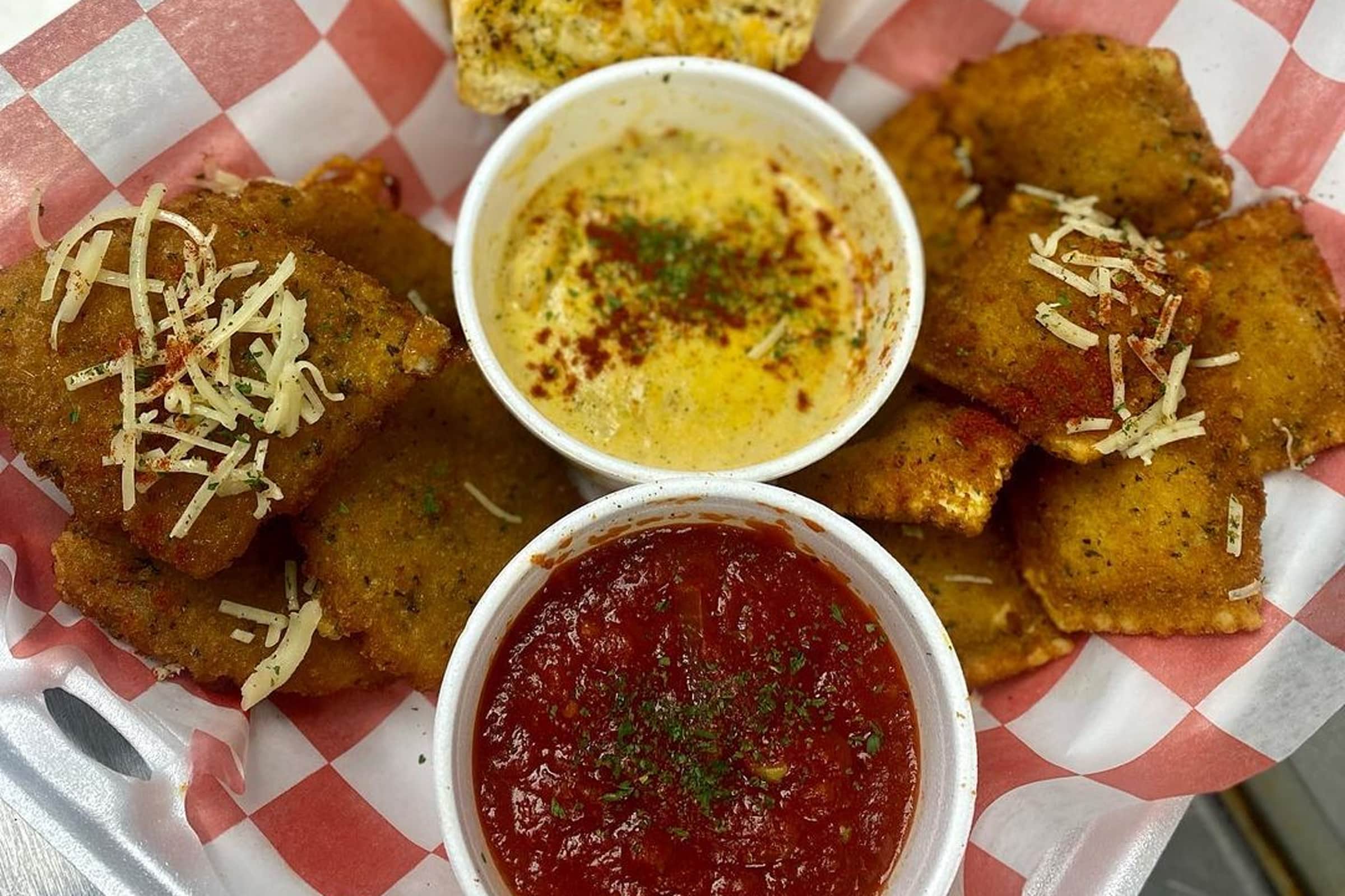 Gumbo 2 Geaux Delivery Menu Order Online 1808 Washington Ave Alton