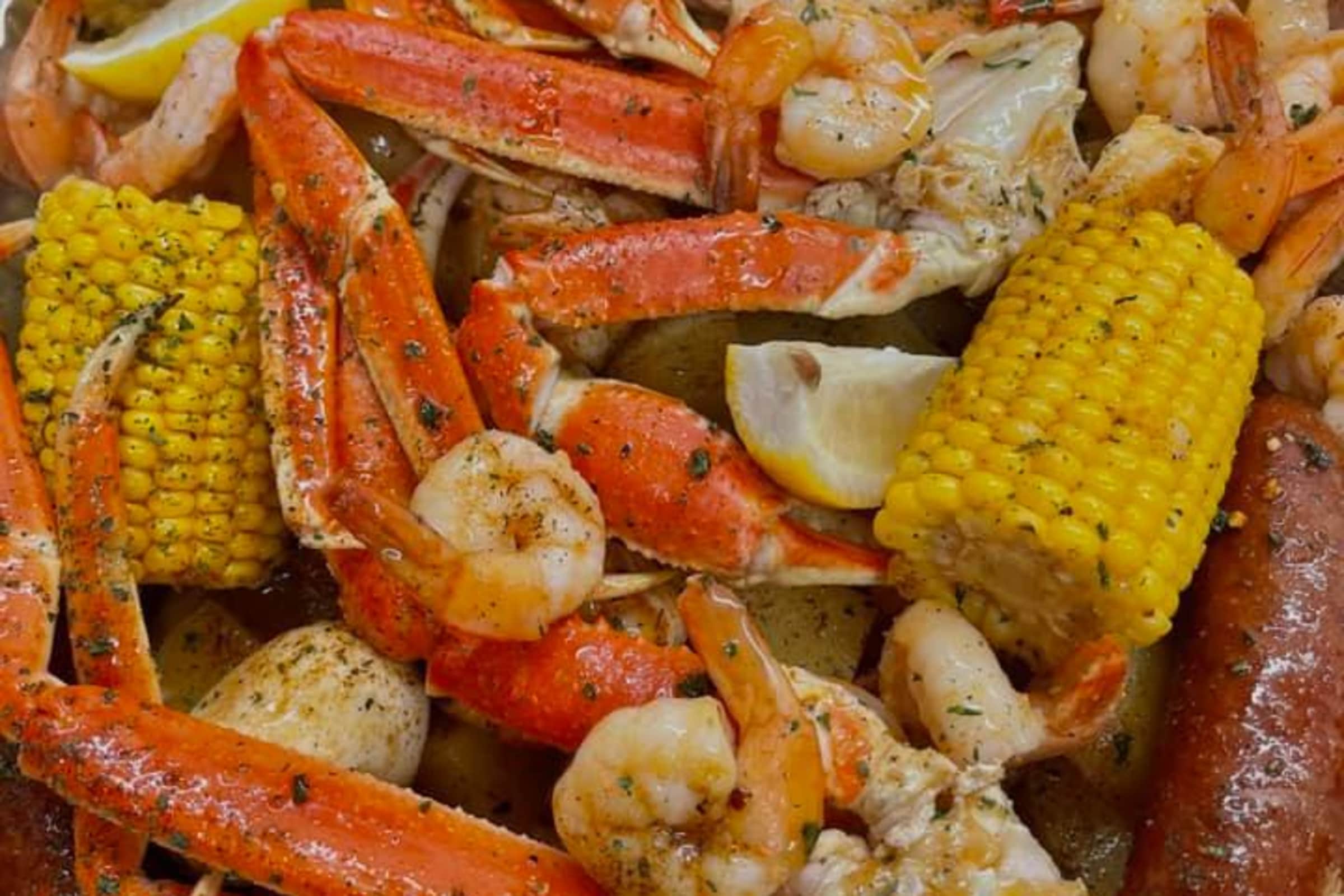 Krab Kingz Daiq’s Shack Delivery Menu Order Online 9570 Dyer Street