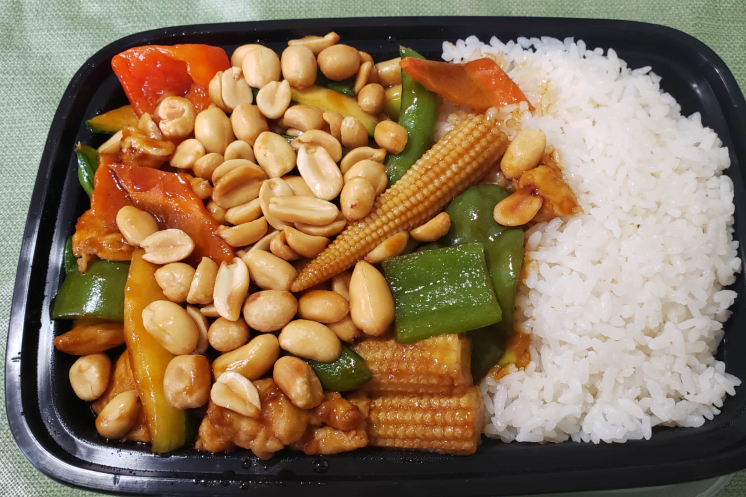 Yum Yum Asian Fusion Delivery Menu Order Online 1111 S Fairview St