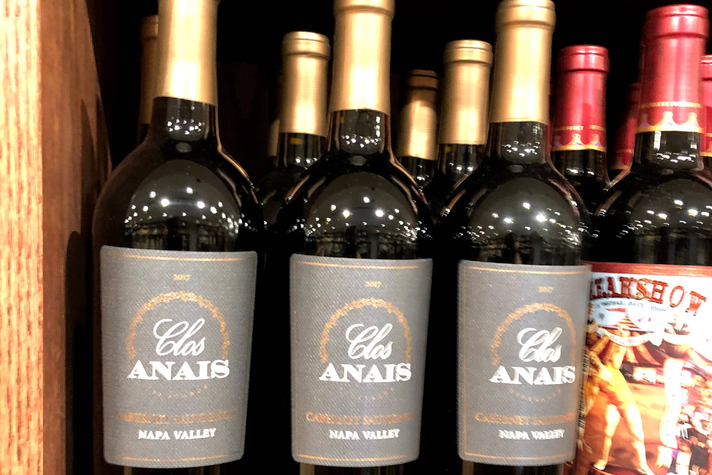 The Manhattan Wine Shop Delivery Menu Order Online 1006 6th Ave New