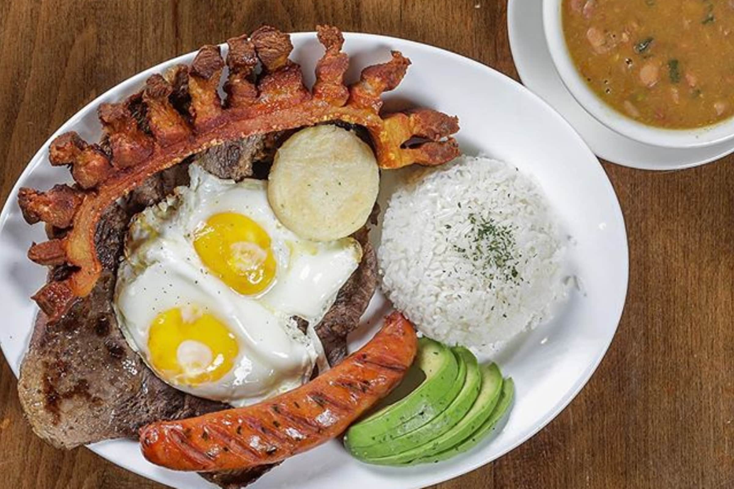 Noches de Colombia Woodbridge Woodbridge Township, NJ Restaurant