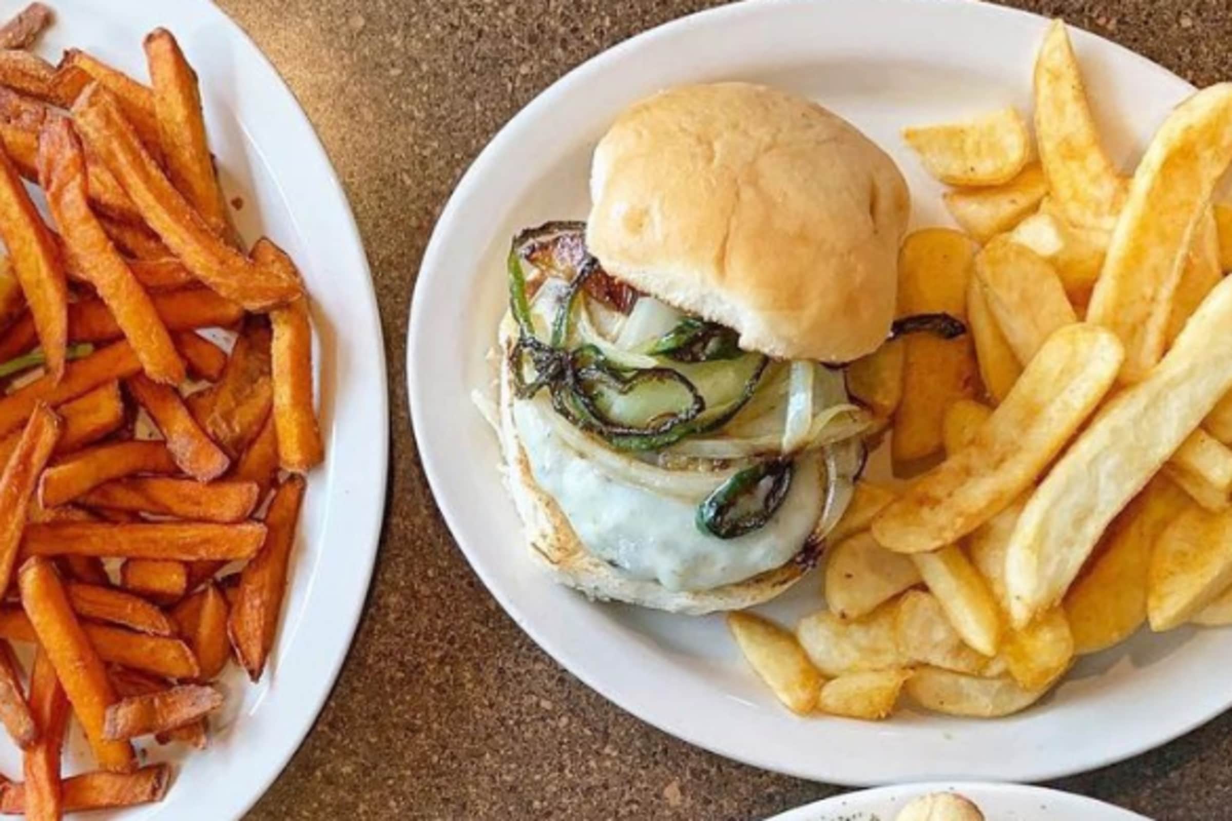 Press Box Grill Delivery Menu Order Online 1623 Main St Dallas