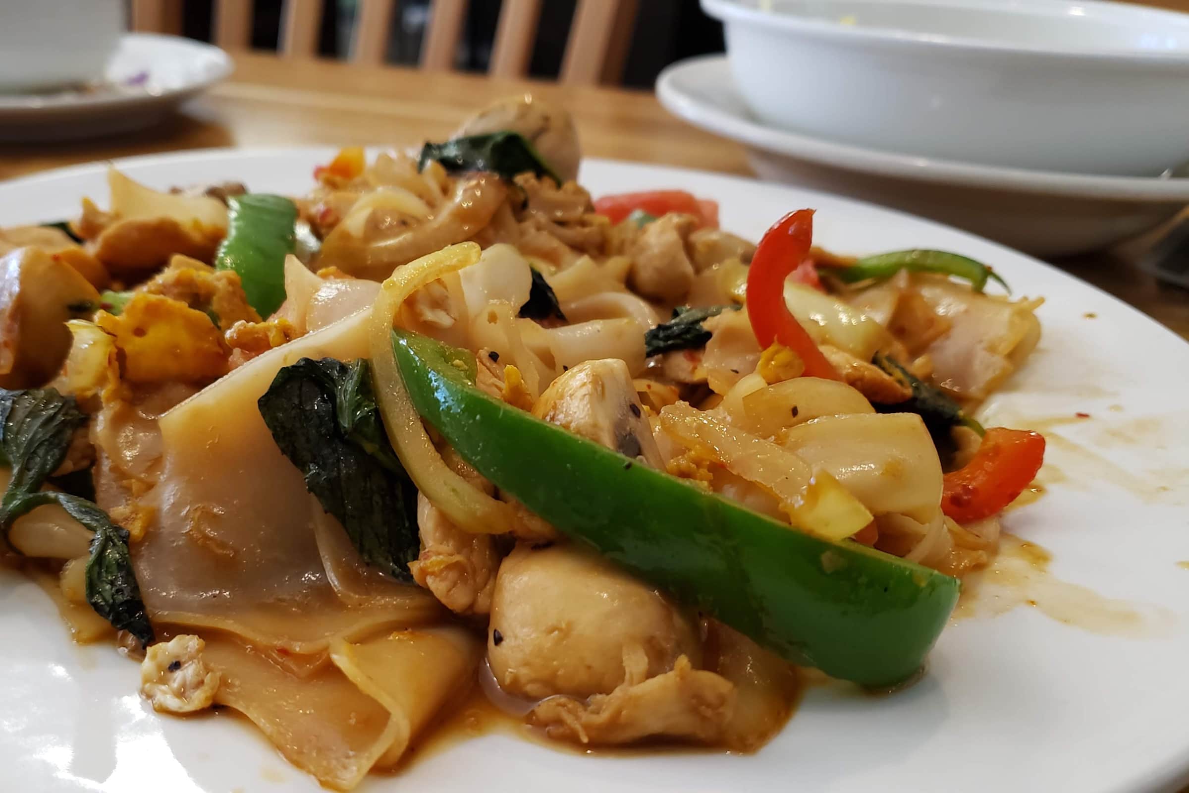 Khao Hom Thai Delivery Menu Order Online 2411 Central Ave NE