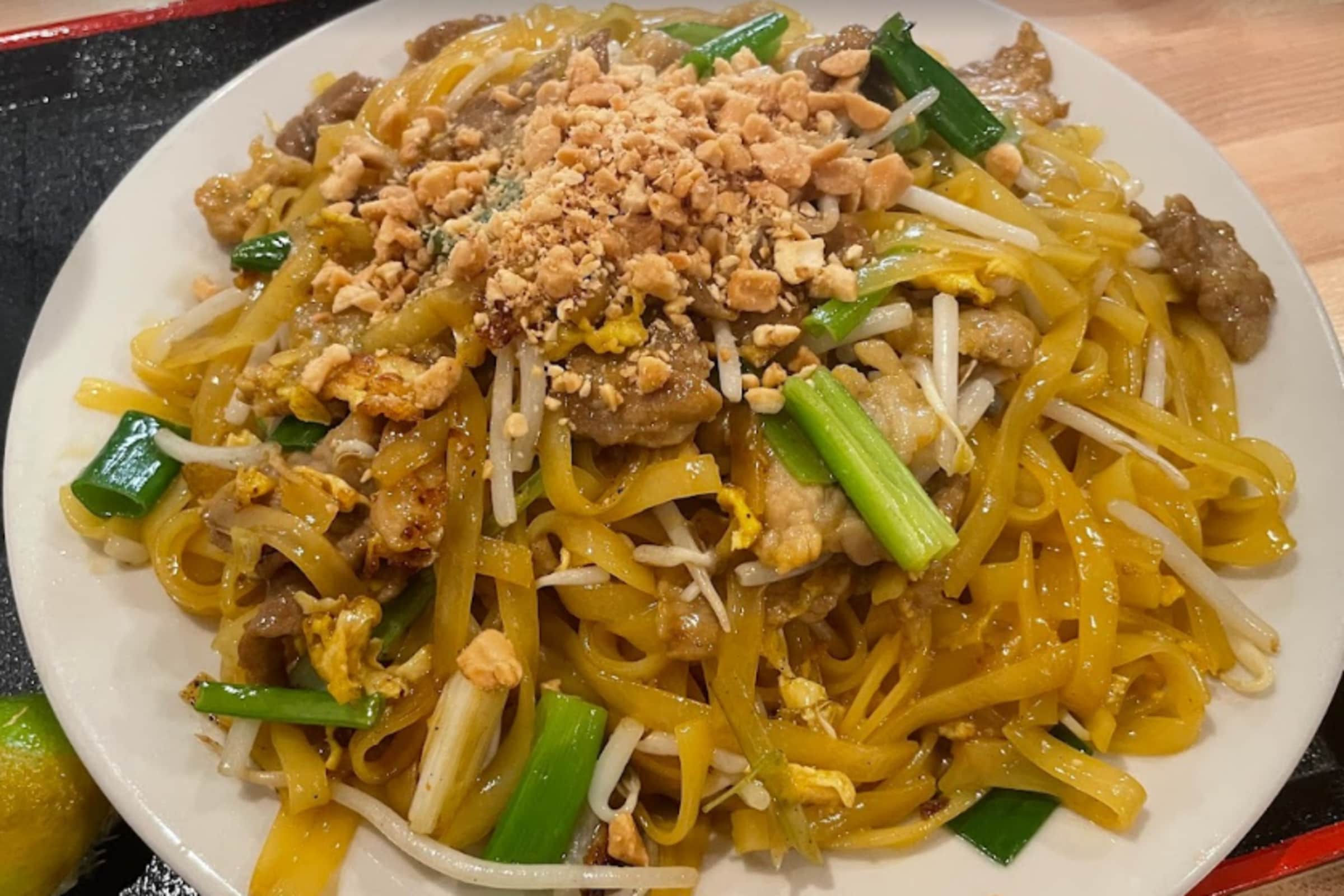 Thai Fusion Delivery Menu Order Online 611b E Green St Champaign