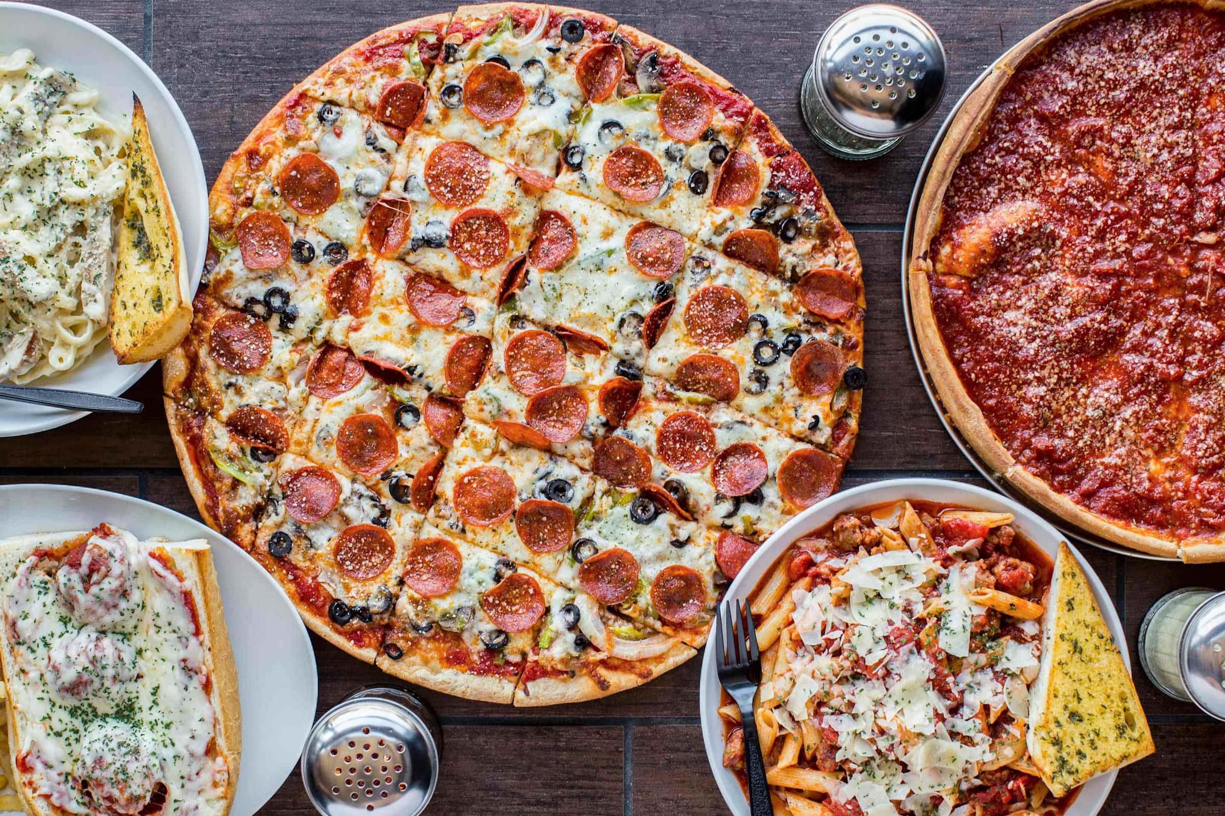 Rosati's Pizza Chicago Grant Park Catering Delivery Menu Order Online