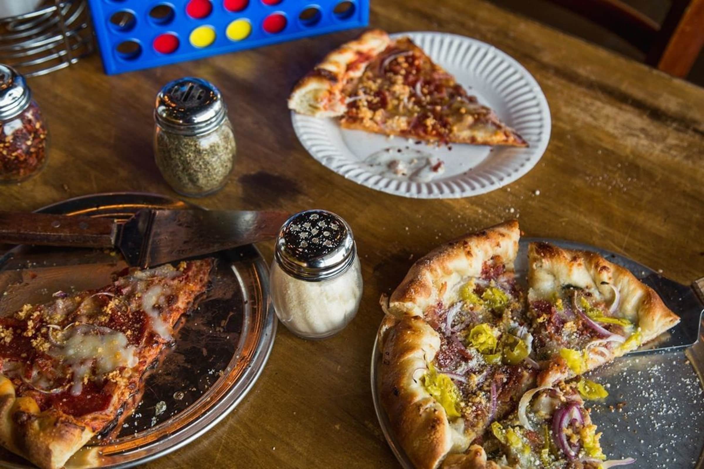 Blind Onion Pizza & Pub Delivery Menu Order Online 3345 NE Broadway