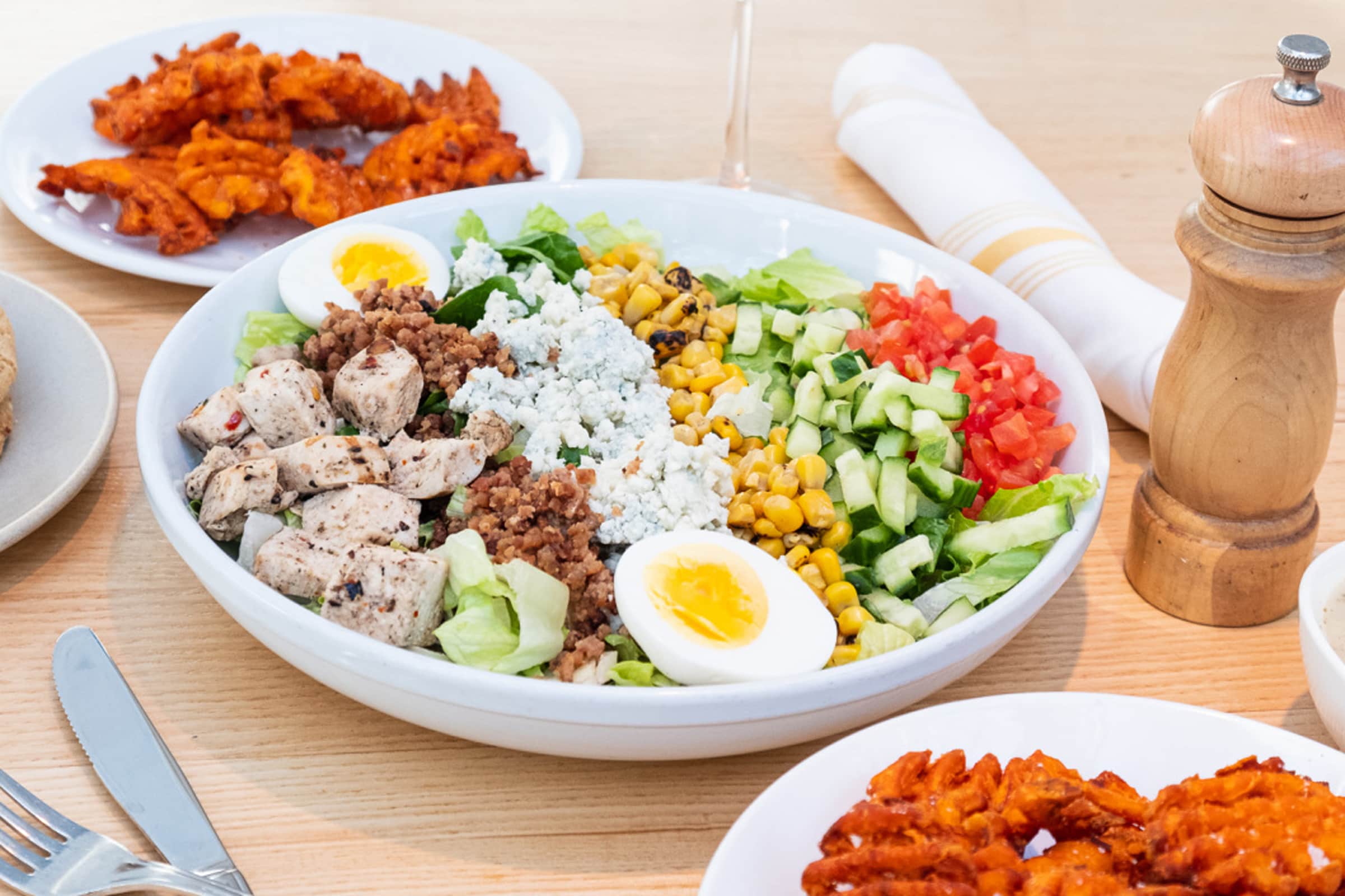 Summer House Santa Monica Delivery Menu Order Online 1954 N Halsted