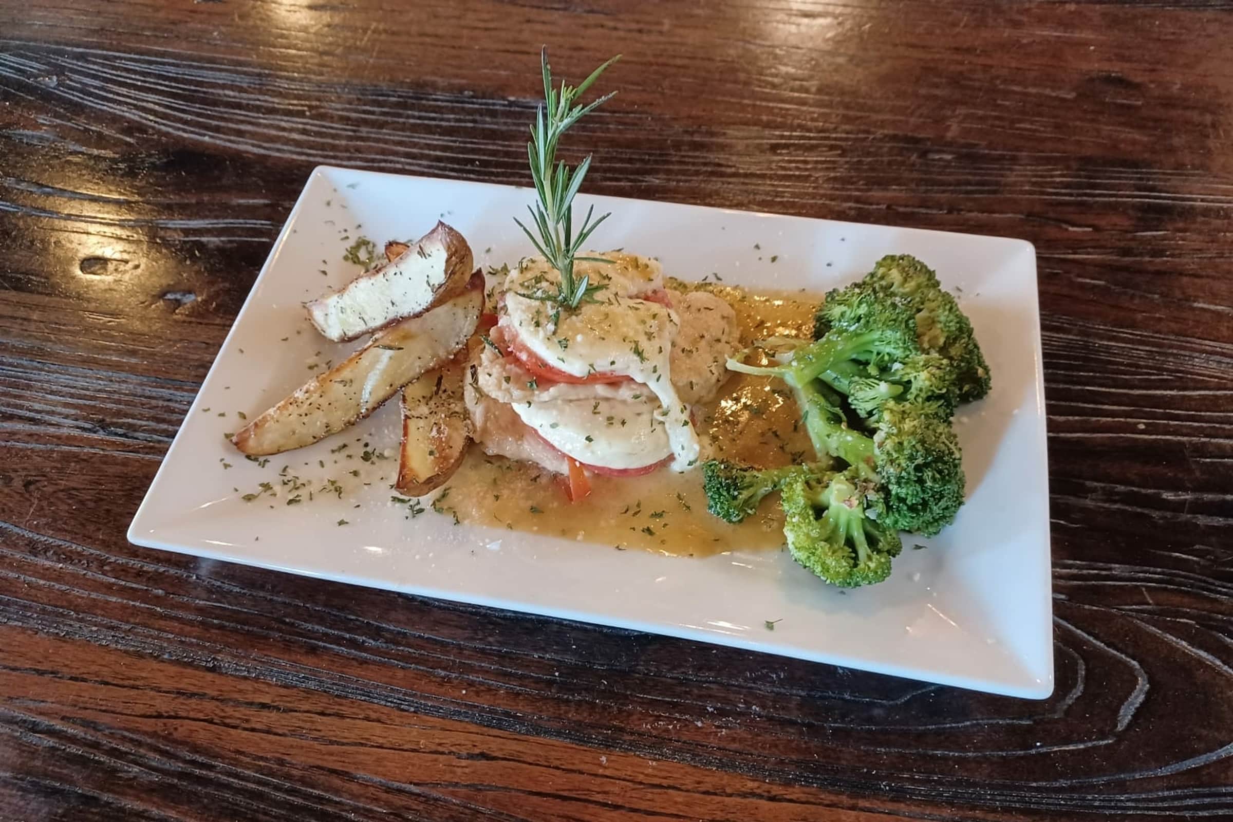 Dough Bar Pizza Pasta Delivery Menu Order Online 520 King St Punta