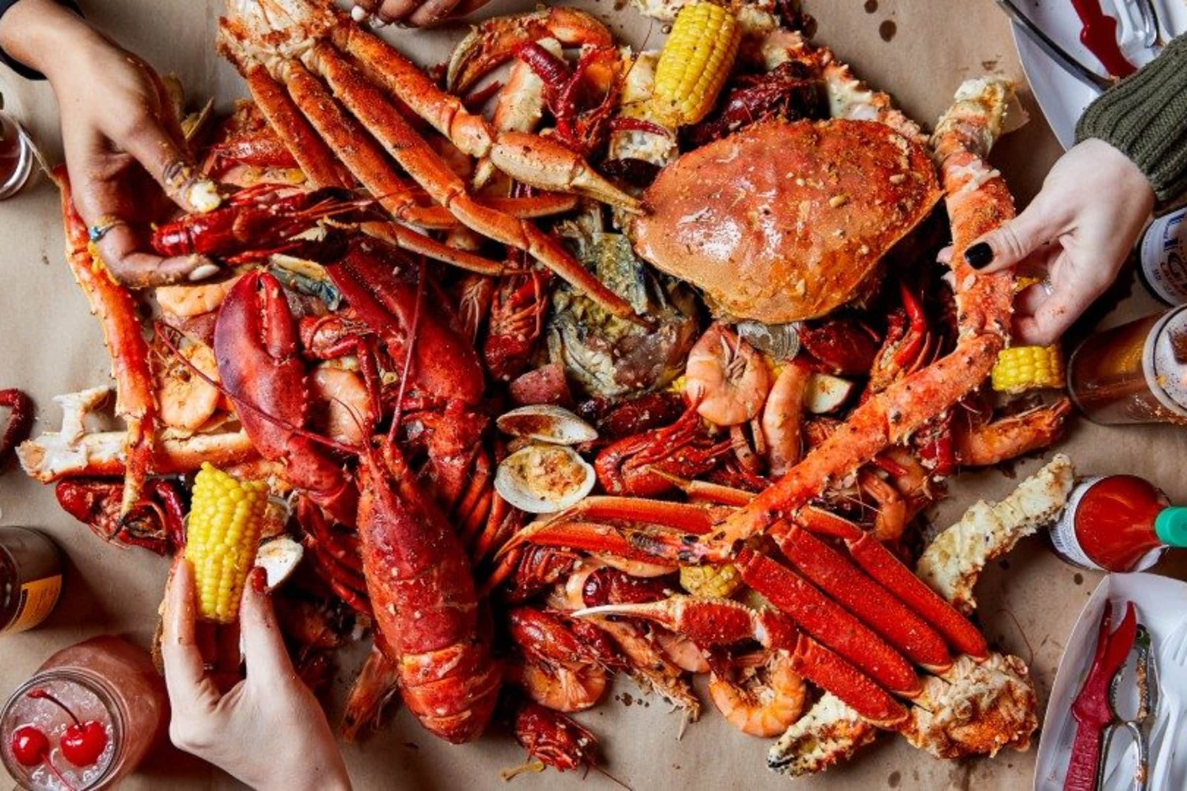 Hook & Catch Cajun Seafood Delivery Menu Order Online 12 W Fordham