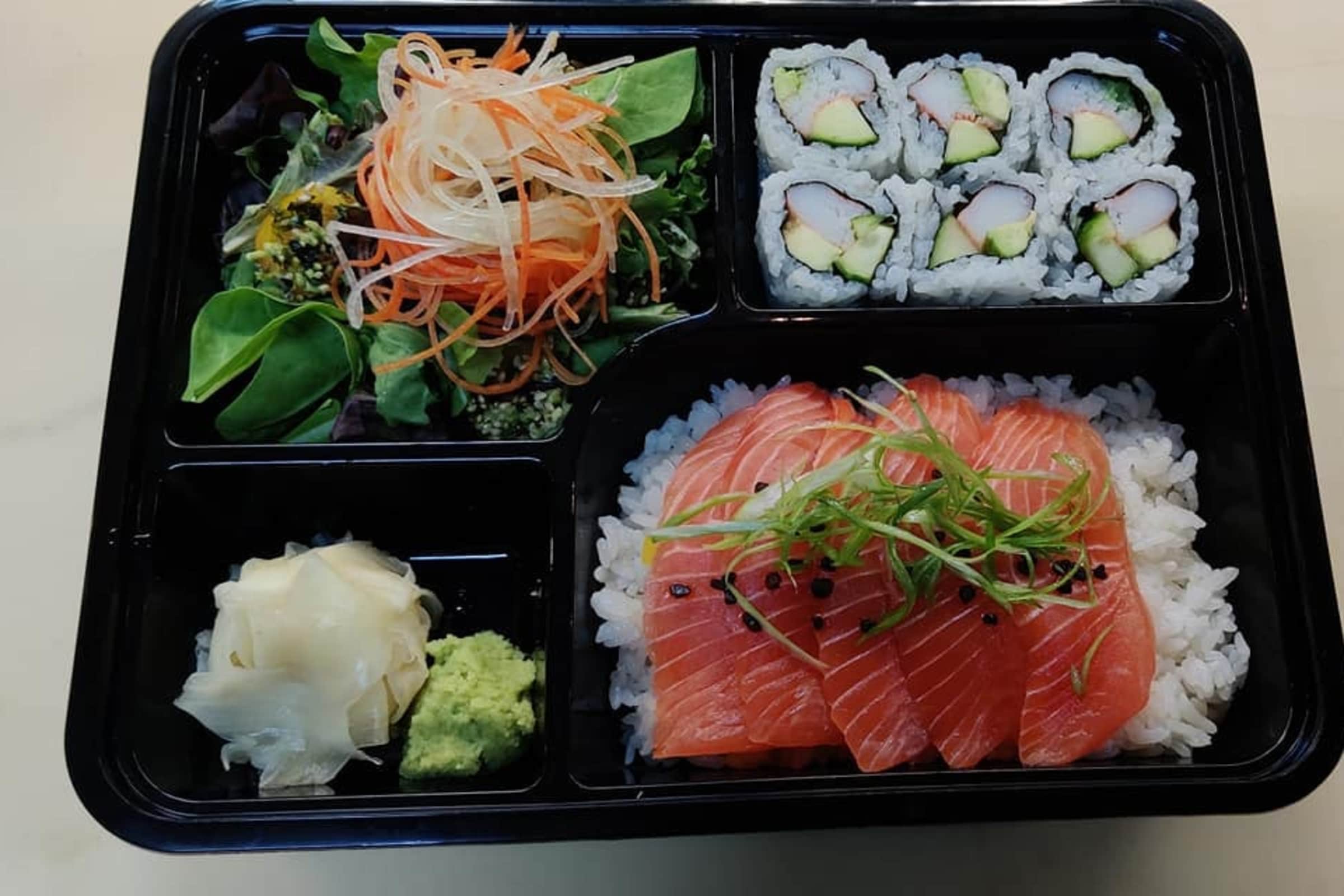 312 Fish Market Delivery Menu Order Online 2105 S Jefferson St