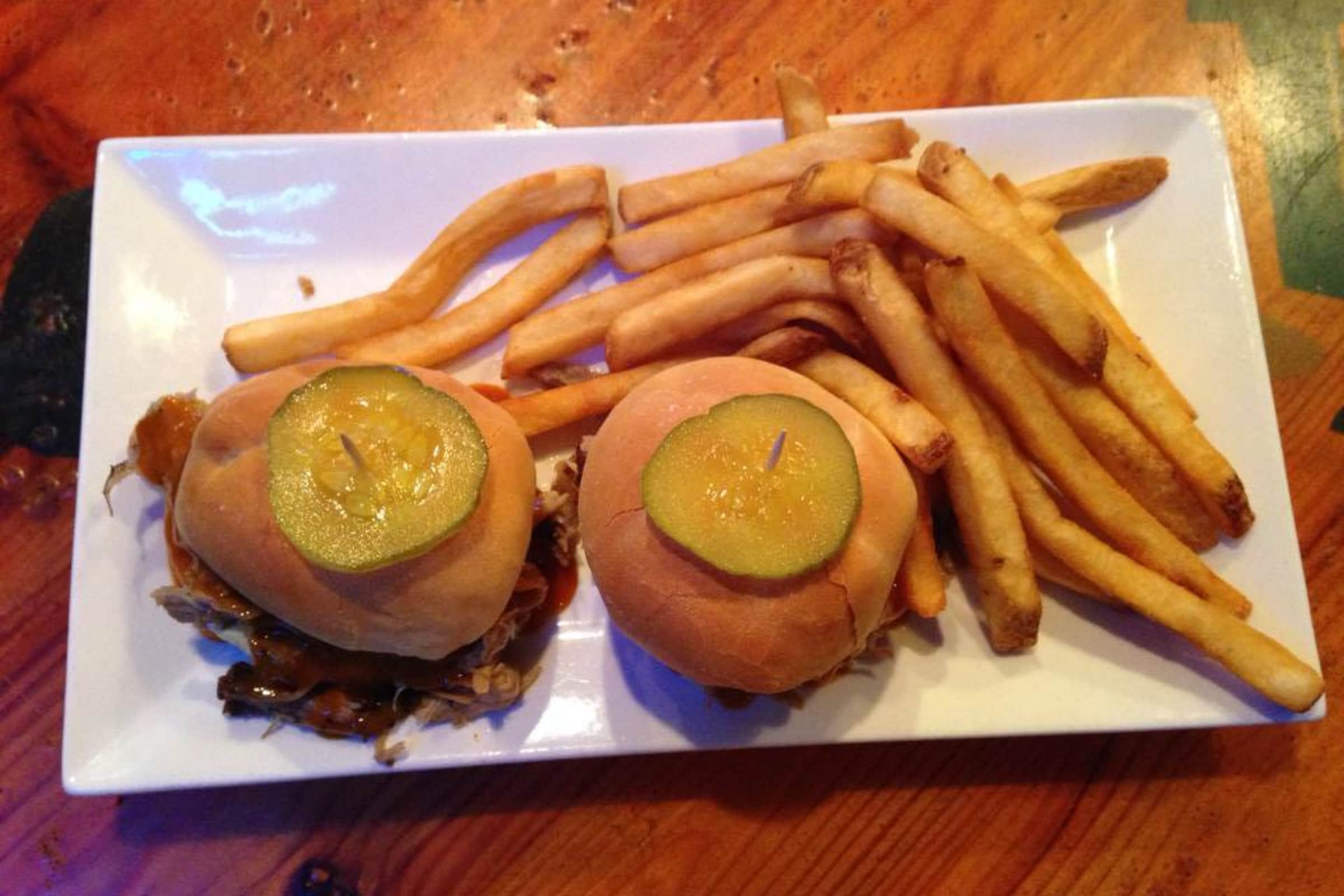 Gilligan's Seafood Restaurants Delivery Menu Order Online 160 Main