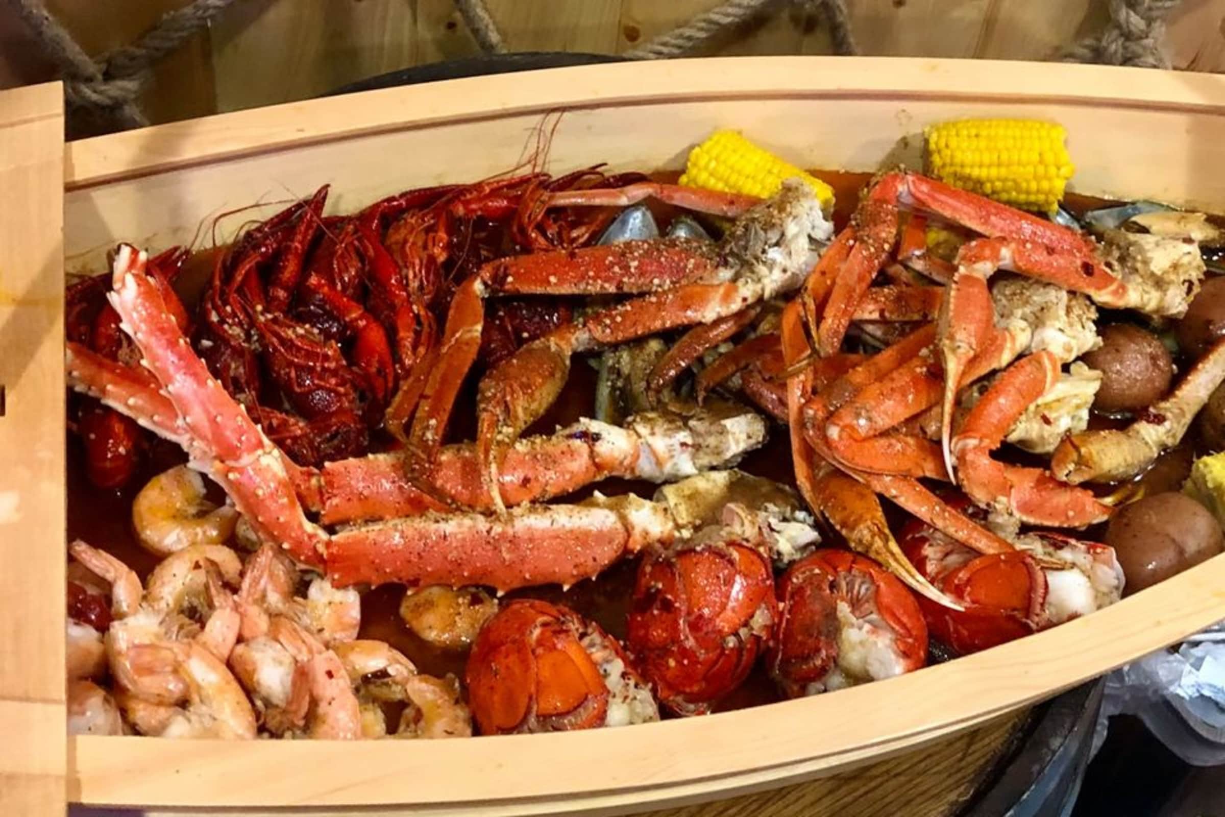 Pier 17 Cajun Seafood and Bar Delivery Menu Order Online 600 N