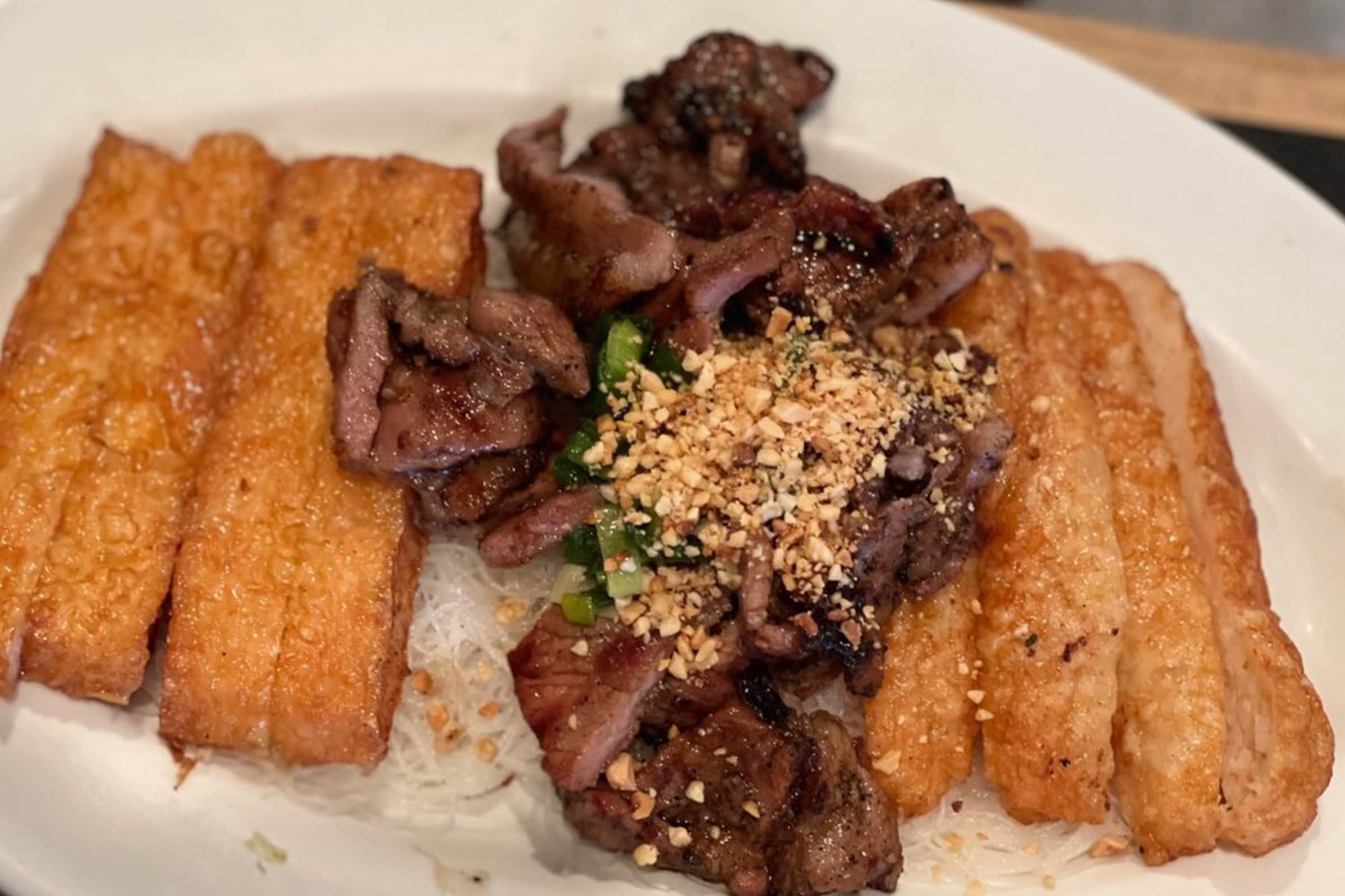 My Lan Restaurant Delivery Menu Order Online 4015 E Belknap St