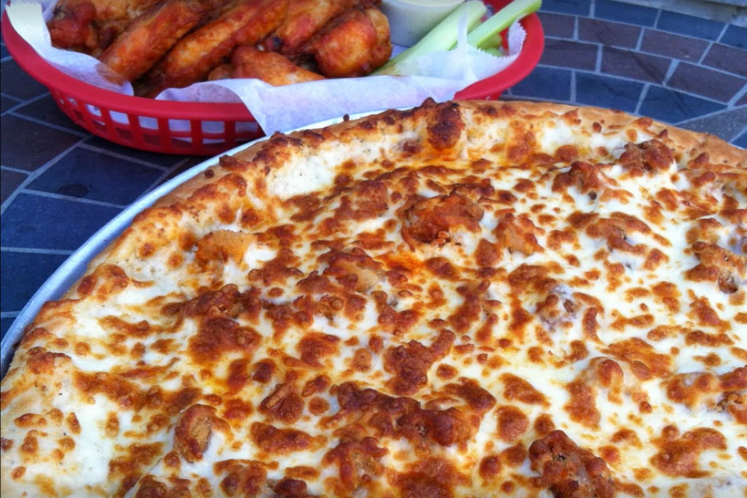 Pizza Delivery Menu Order Online 616 Paxton Pl Lititz