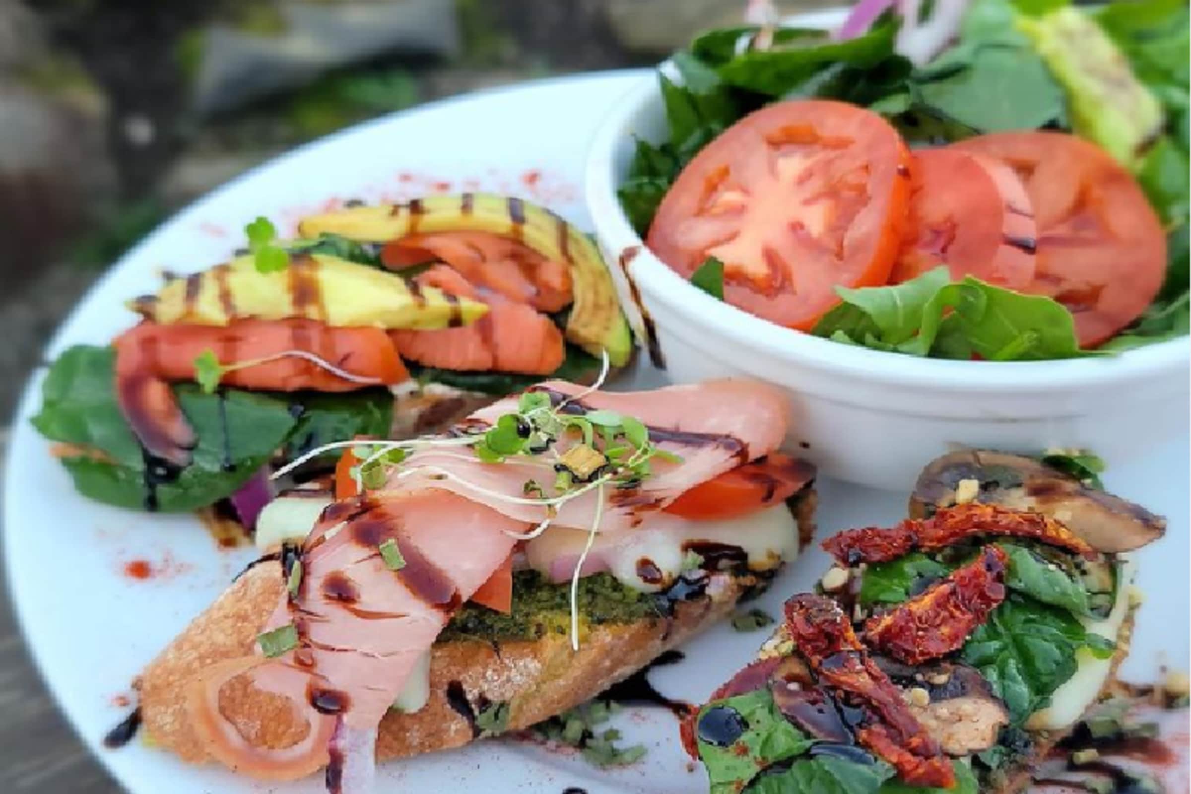 Le Petit Cafe Delivery Menu Order Online 151 SW 257th Dr Troutdale