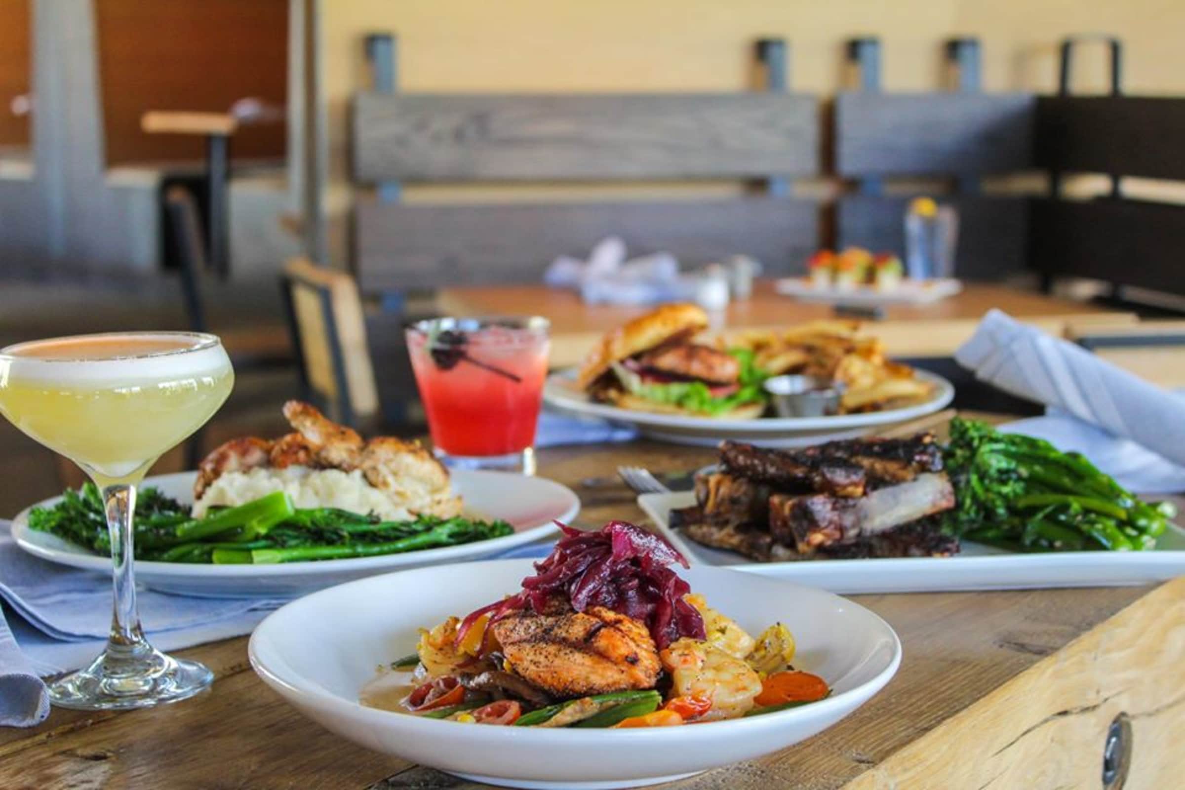 Howell's Kitchen and Bar Delivery Menu Order Online 1962 Howell