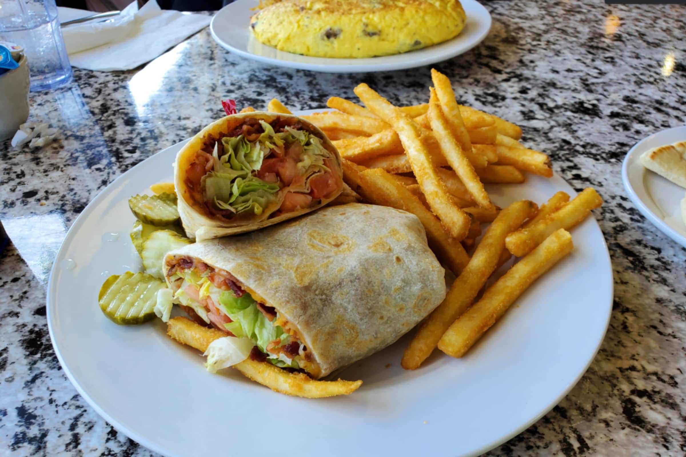 Sweet Basil Cafe of Peoria Delivery Menu Order Online 714 W Lake