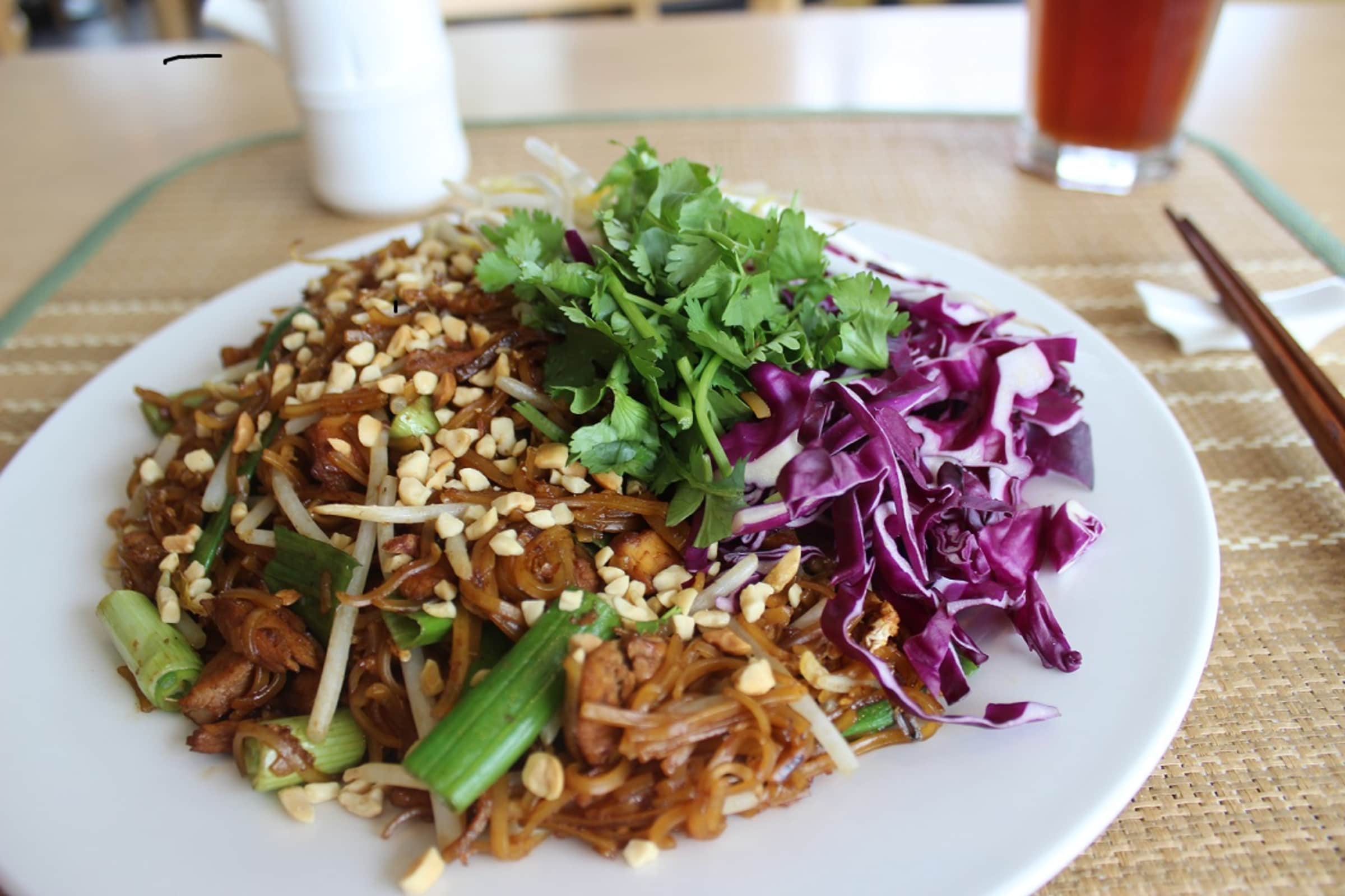 Penny's Noodle Shop Delivery Menu Order Online 1130 Chicago Ave Oak