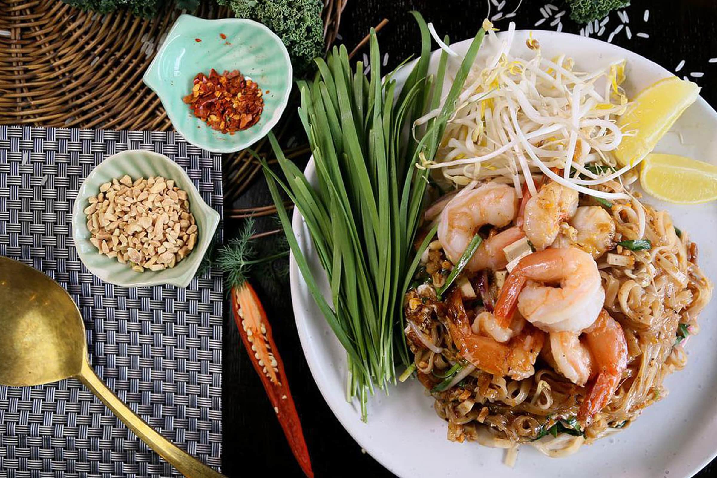 Real Thai cuisine Delivery Menu Order Online 3912 Plainfield Ave NE