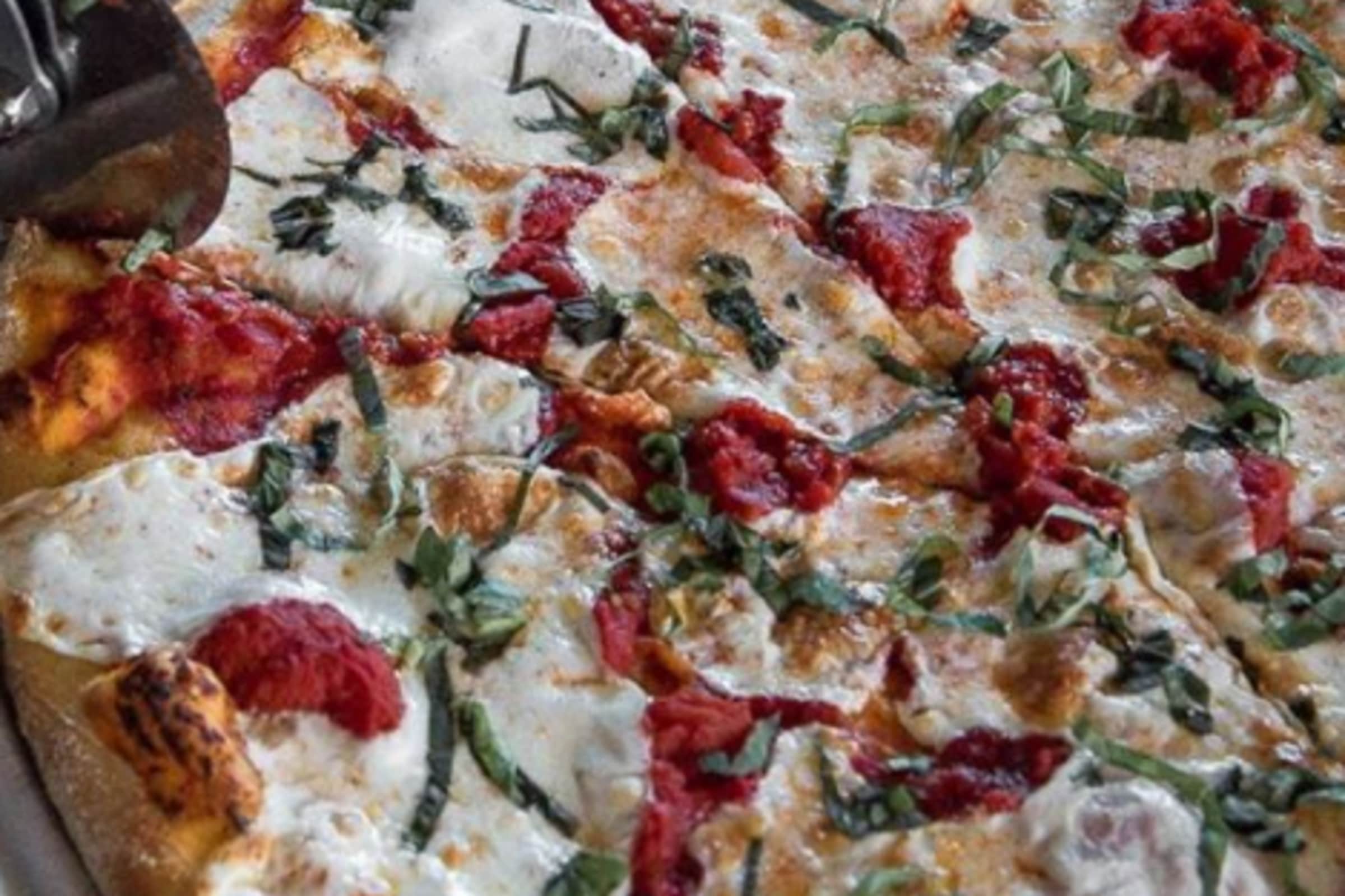 Famulari's Pizzeria of Cane Bay Summerville, SC Restaurant Menu