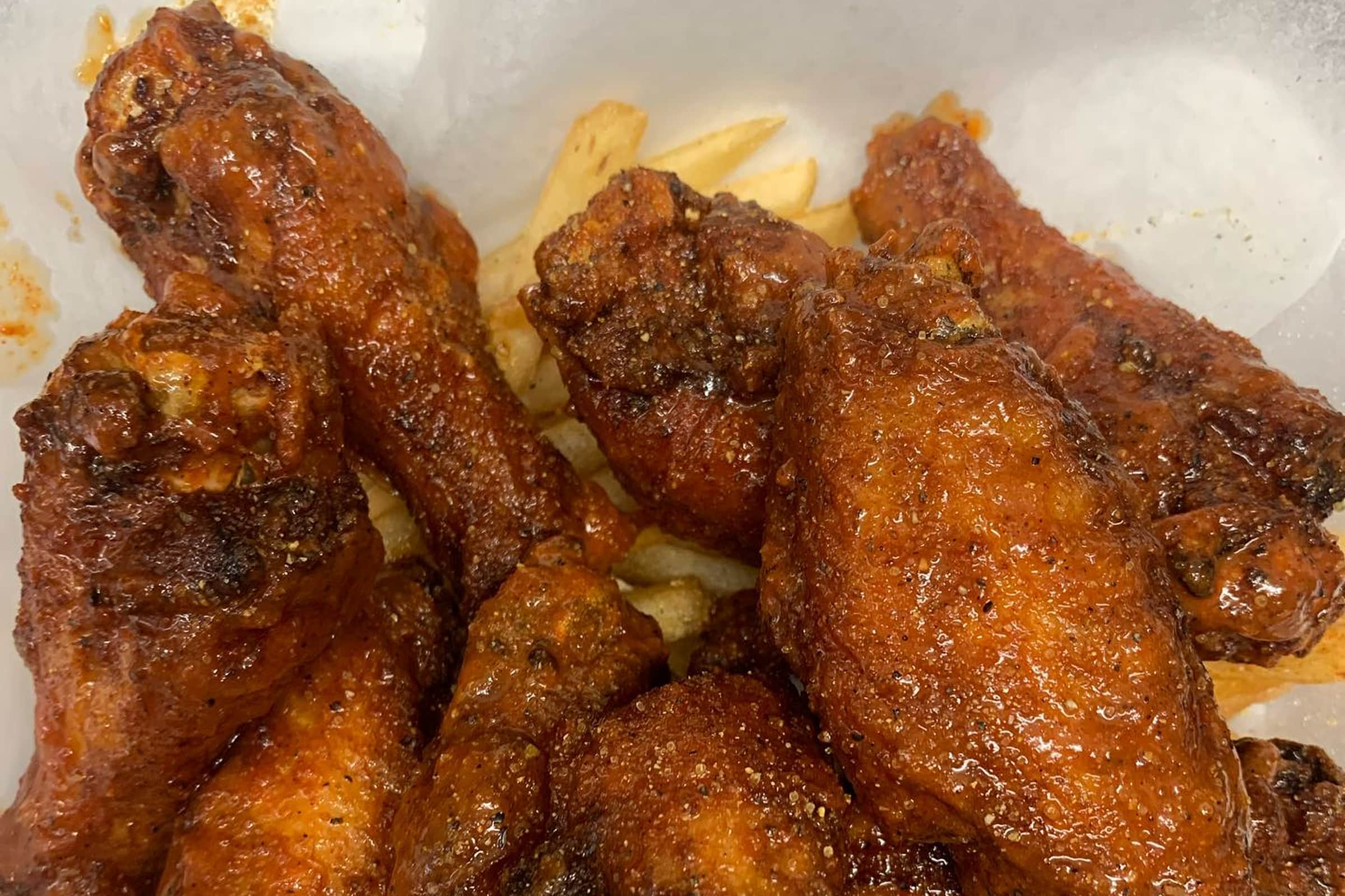 Chicago Wings Around The World 47 Delivery Menu Order Online 108 E