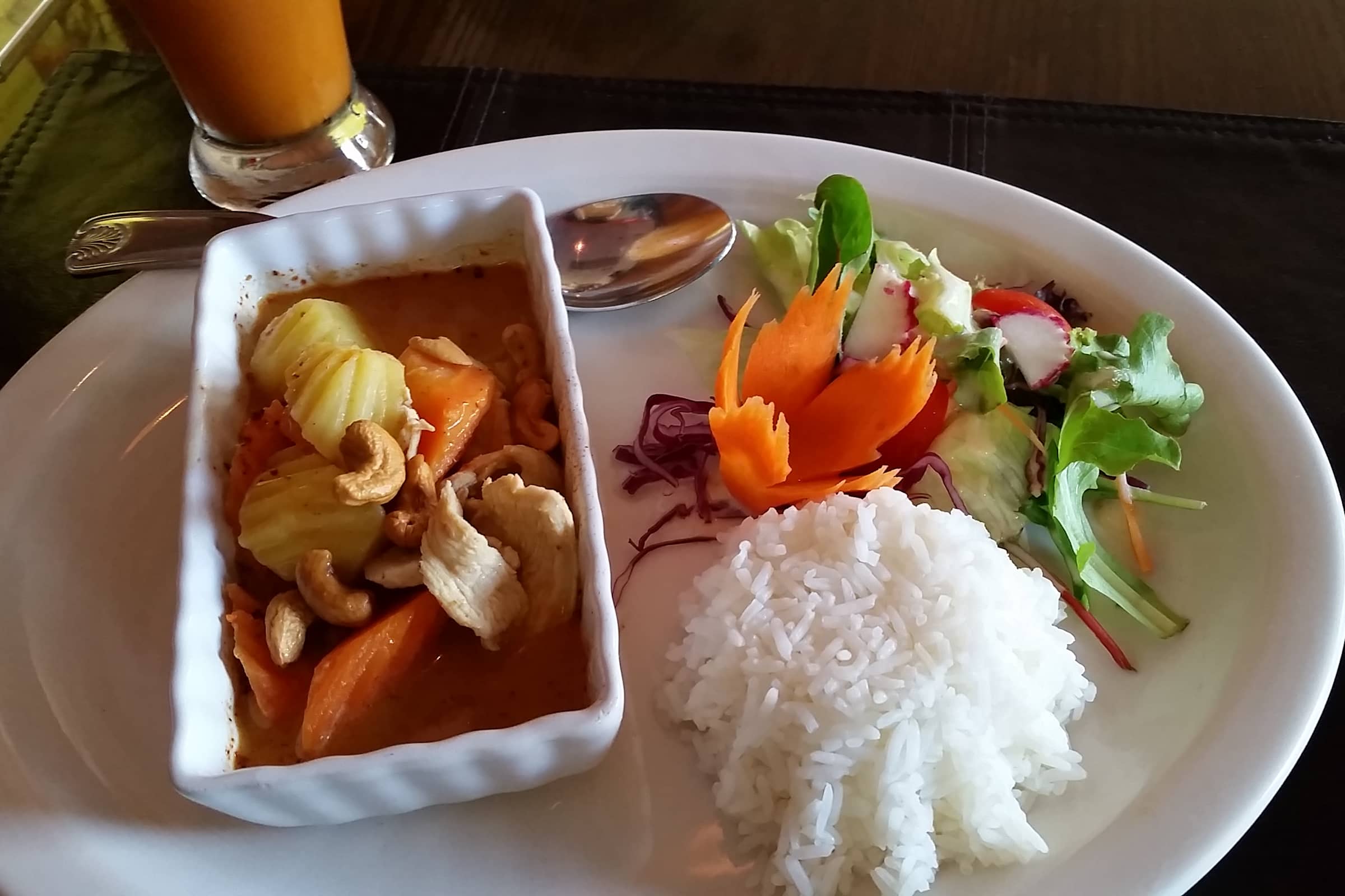 Ruan Thai Cuisine Delivery Menu Order Online 15 Park Ln Hilton Head