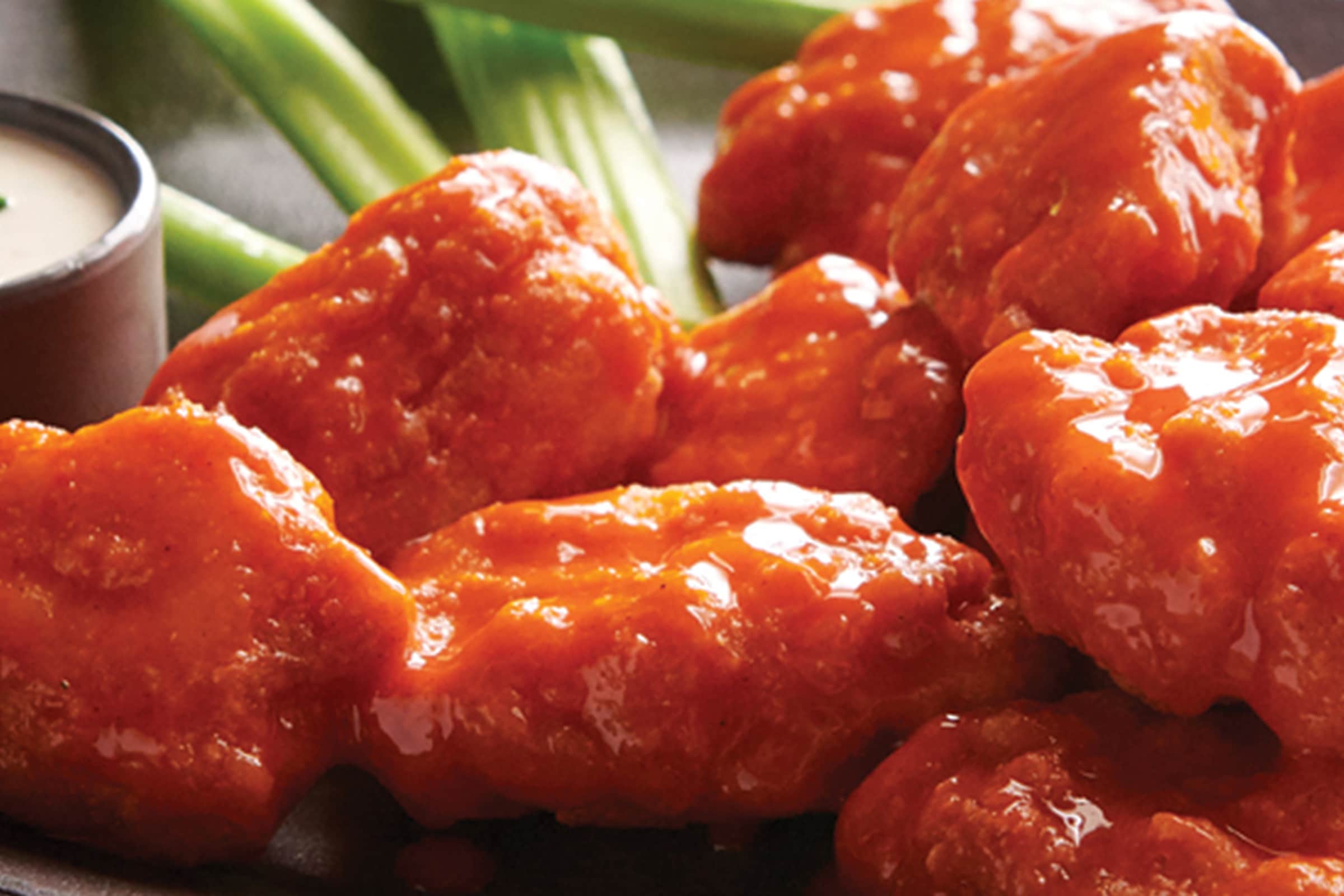 Champps Kitchen & Bar Delivery Menu Order Online 819 Eastview Mall