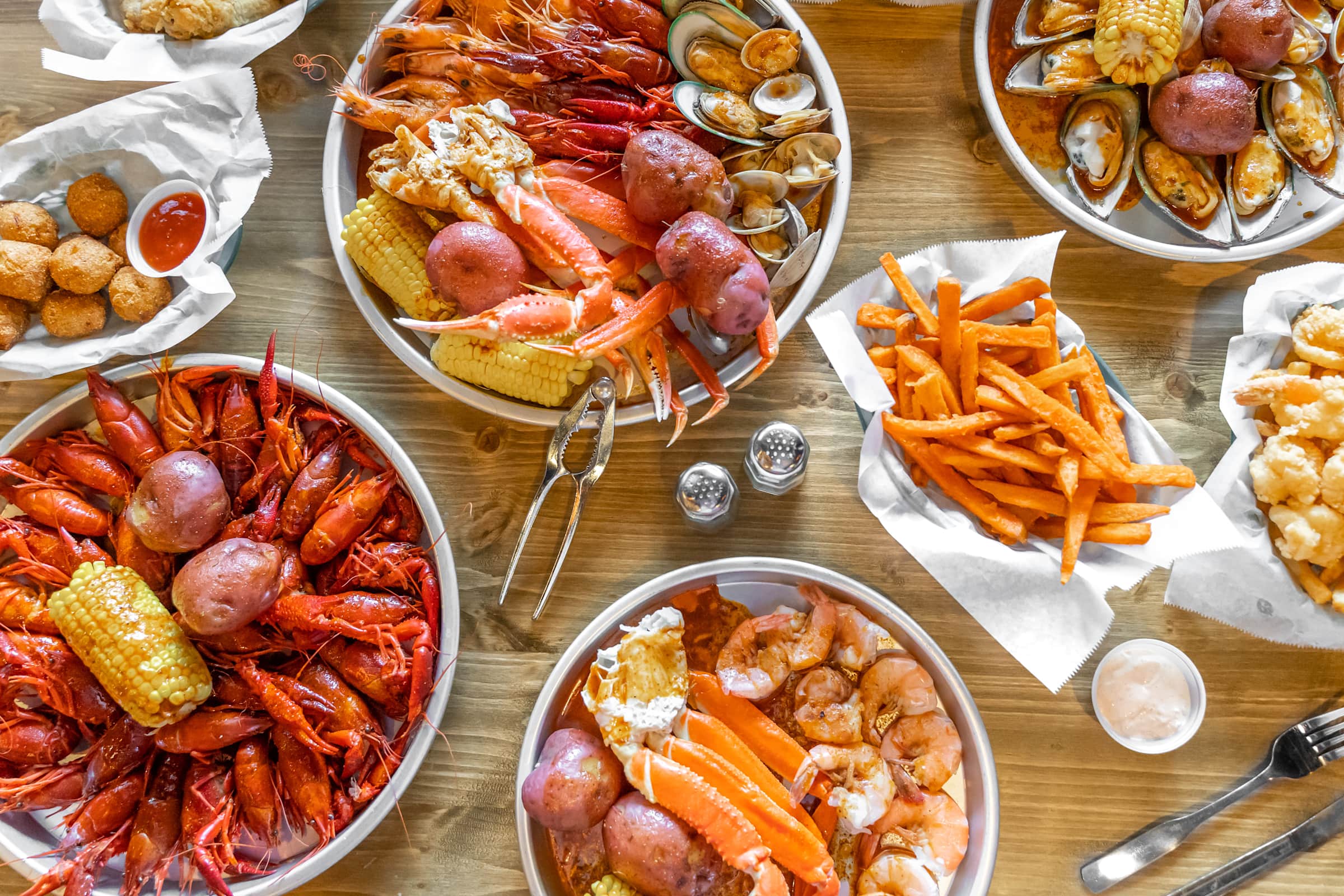 Crafty Crab Bensalem, PA Restaurant Menu + Delivery Seamless