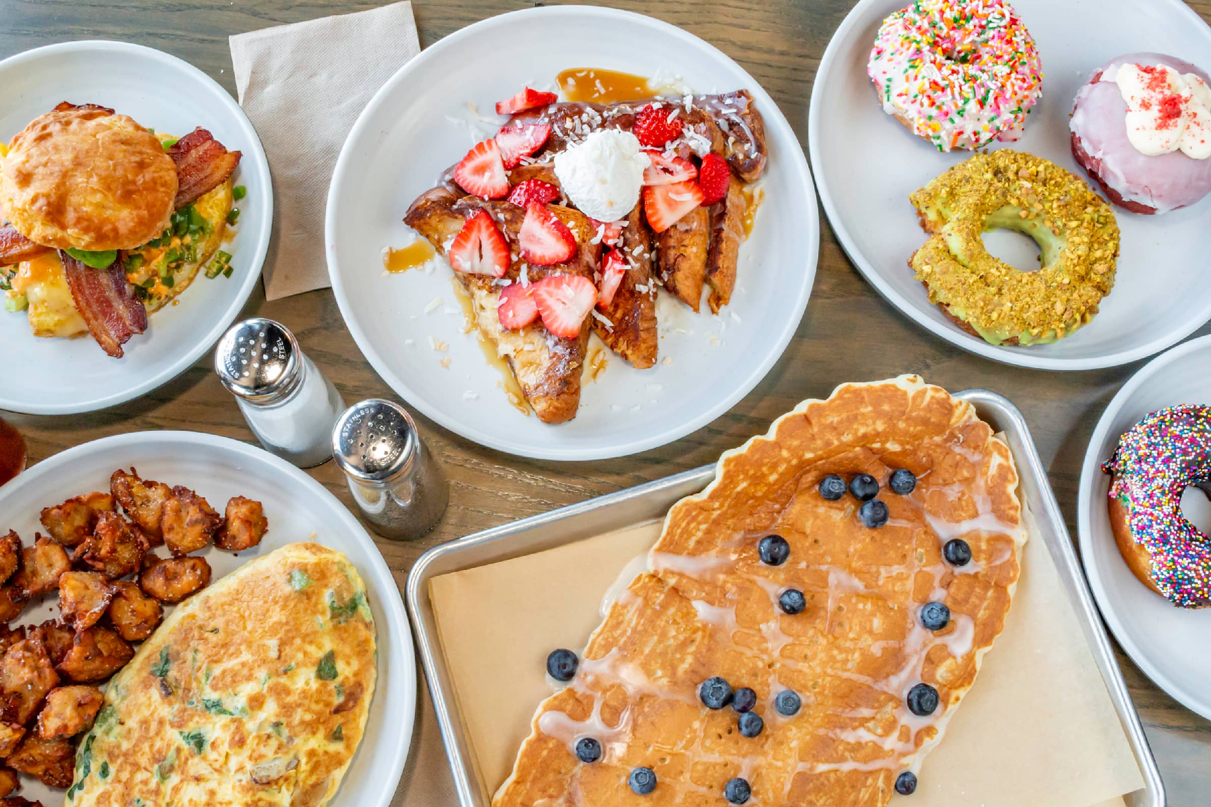 Joe Donut Niles Delivery Menu Order Online 6969 N Milwaukee Ave