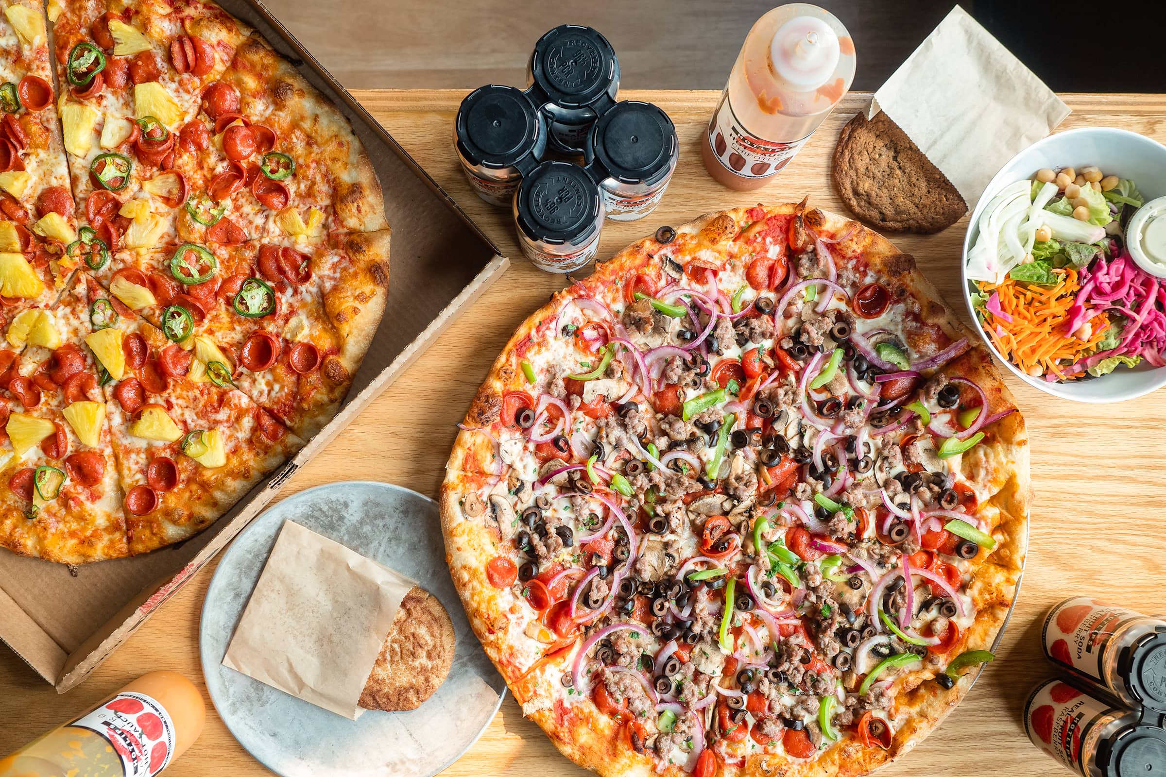 HOTLIPS Pizza Delivery Menu | Order Online | 4630 NE Sandy ...